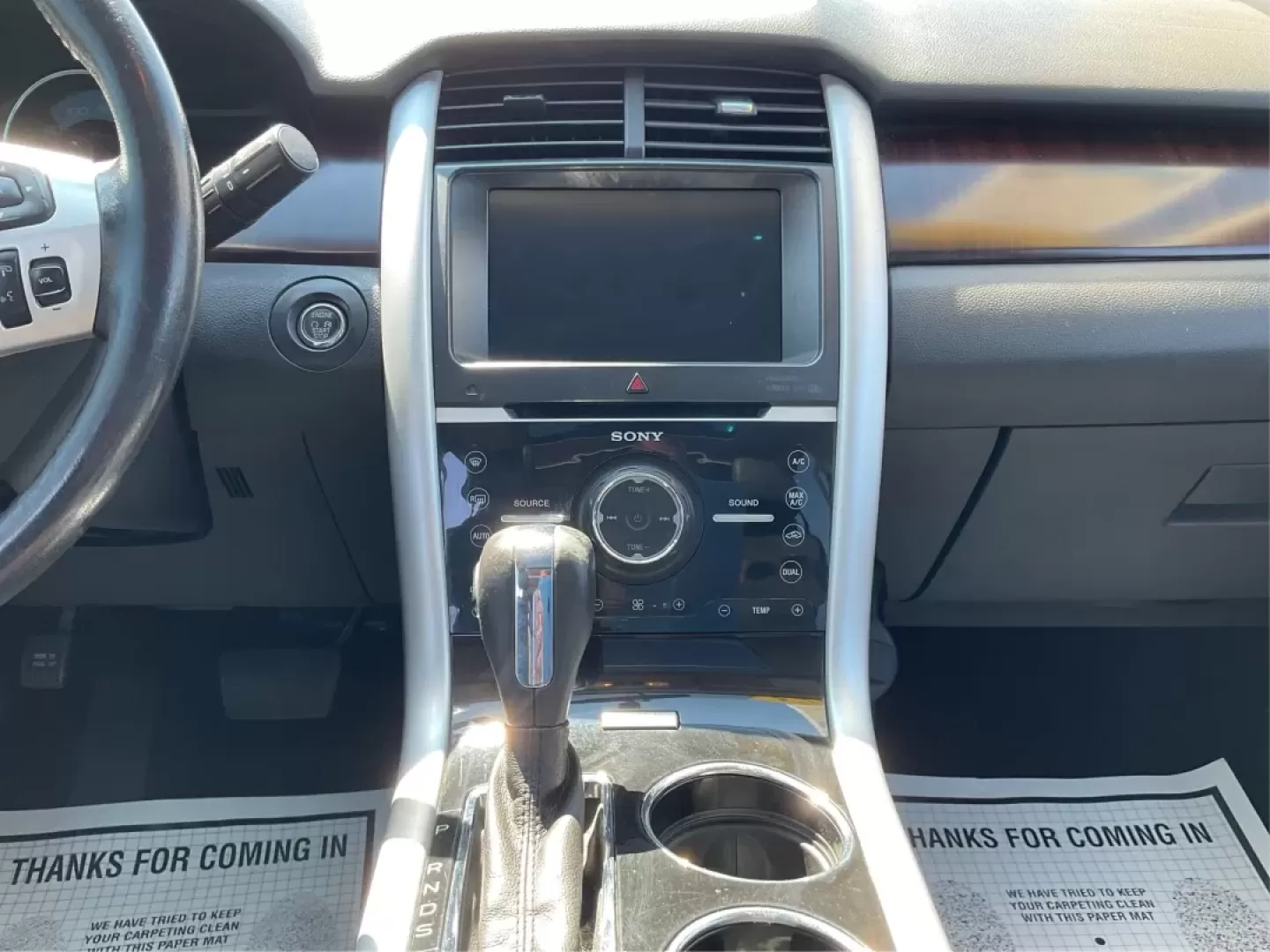 2013 Ford Edge Limited (2FMDK3KC7DB) with an Other engine, located at 1230 East Main St, Xenia, OH, 45385, (937) 908-9800, 39.688026, -83.910172 - Are you ready to elevate your driving experience while enjoying the comfort and versatility of an SUV? Look no further than this stunning 2013 Ford Edge Limited, available now at Advantage Car and Credit in Xenia, OH. Perfect for growing families or anyone seeking a reliable vehicle for daily commut - Photo#13