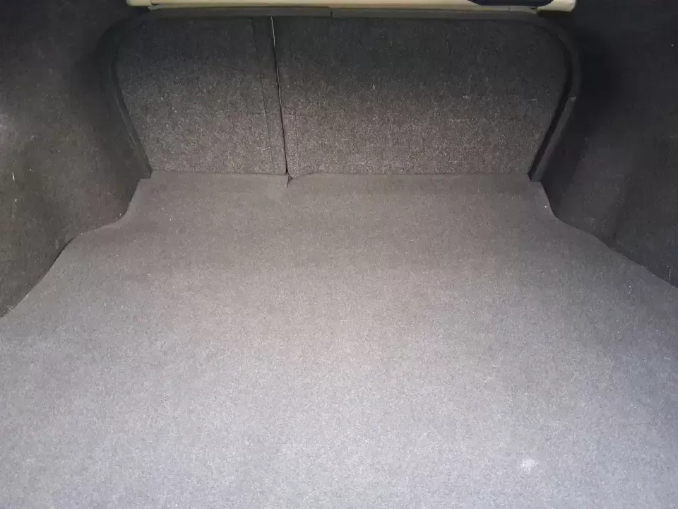 2015 Hyundai Sonata SE (5NPE24AFXFH) with an 2.4L L4 DOHC 16V engine, 7-Speed Automatic transmission, located at 1099 N County Rd 25A , Troy, OH, 45373, (937) 908-9800, 40.057079, -84.212883 - Need a dependable daily commuter that still feels comfortable for weekend getaways to Dayton, Tipp City, or a quick escape to Charleston Falls Preserve? This 2015 Hyundai Sonata SE in Symphony Silver is a smart, budget-friendly sedan that fits real life in Troy, Ohio-easy to park downtown, smooth on - Photo#12