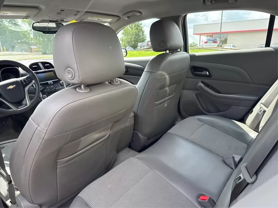 2015 Chevrolet Malibu 1LT (1G11C5SL5FF) with an ECOTEC 2.5L I-4 gasoline direct injection engine, located at 1184 Kauffman Ave, Fairborn, OH, 45324, (937) 908-9800, 39.807072, -84.030914 - 2015 Chevrolet Malibu 1LT - Photo#10