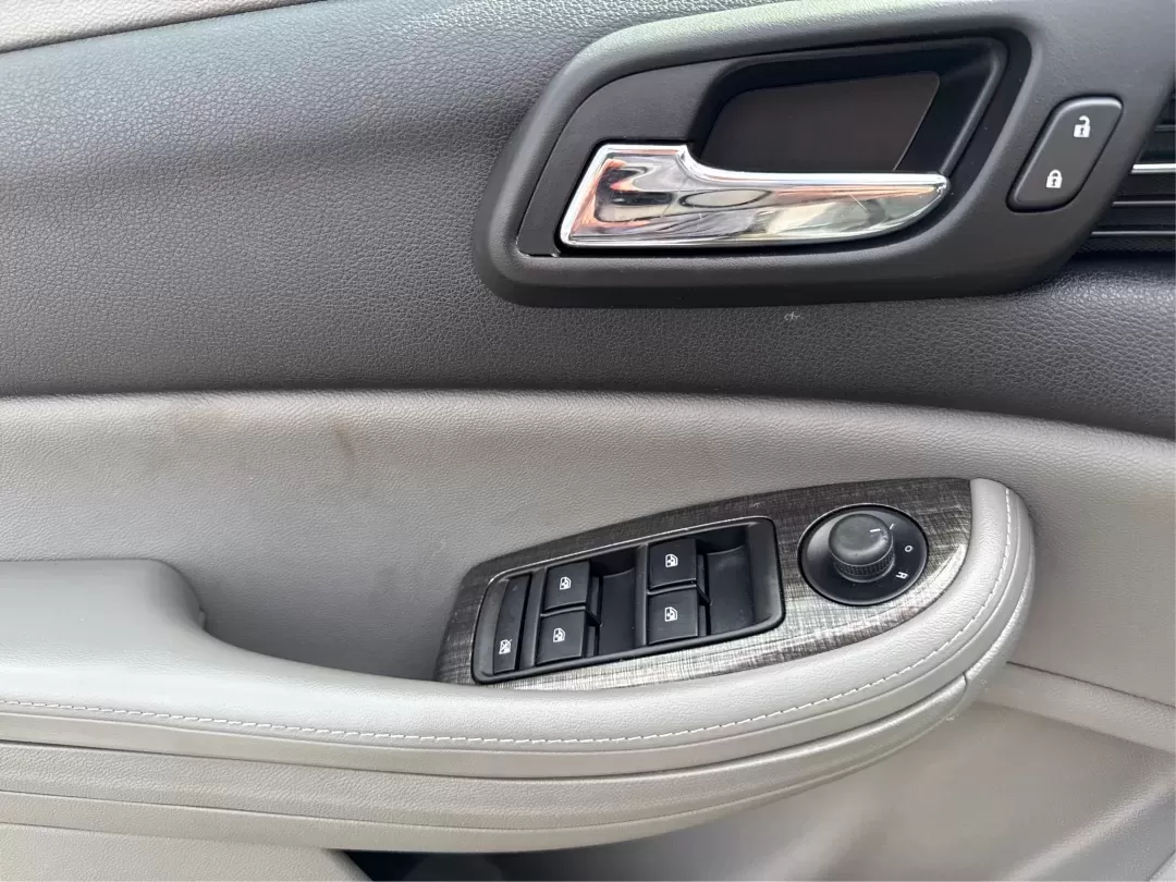 2015 Chevrolet Malibu 1LT (1G11C5SL5FF) with an ECOTEC 2.5L I-4 gasoline direct injection engine, located at 1184 Kauffman Ave, Fairborn, OH, 45324, (937) 908-9800, 39.807072, -84.030914 - 2015 Chevrolet Malibu 1LT - Photo#19