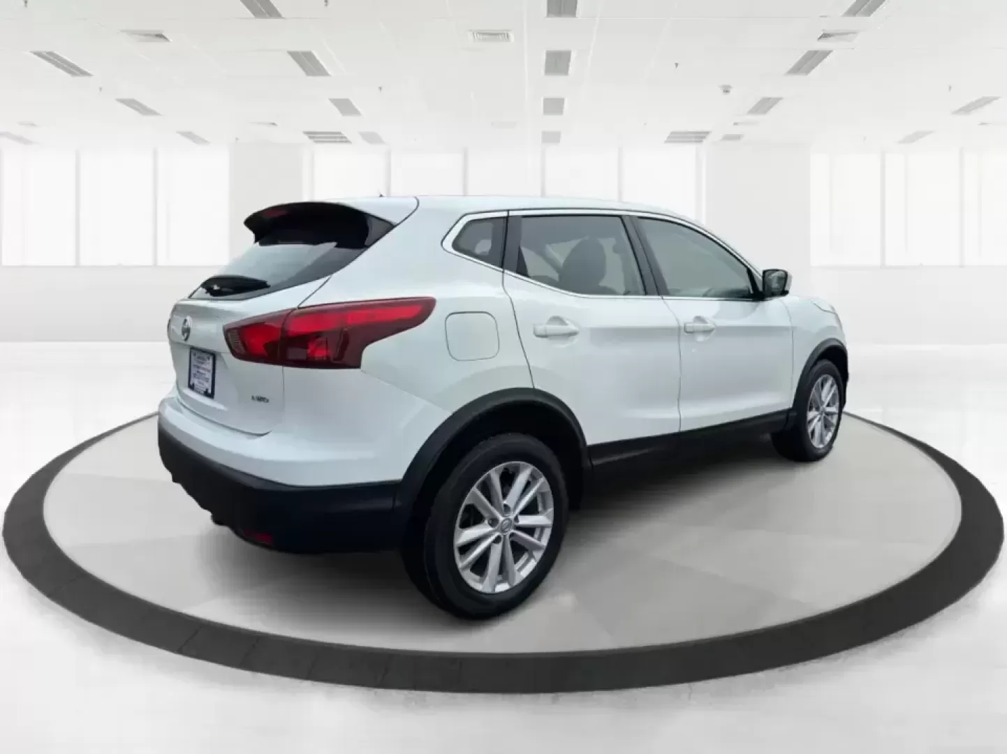 2018 Nissan Rogue S (JN1BJ1CRXJW) with an 2L I-4 gasoline direct injection engine, CVT transmission, located at 1099 N County Rd 25A , Troy, OH, 45373, (937) 908-9800, 40.057079, -84.212883 - Pack up the kids, load the groceries, or point the hood toward a weekend getaway-this 2018 Nissan Rogue S in Glacier White is the kind of everyday SUV that fits real life in Troy. With a comfortable cabin, practical cargo space, and confidence-inspiring AWD capability, it's ideal for long commutes, - Photo#2