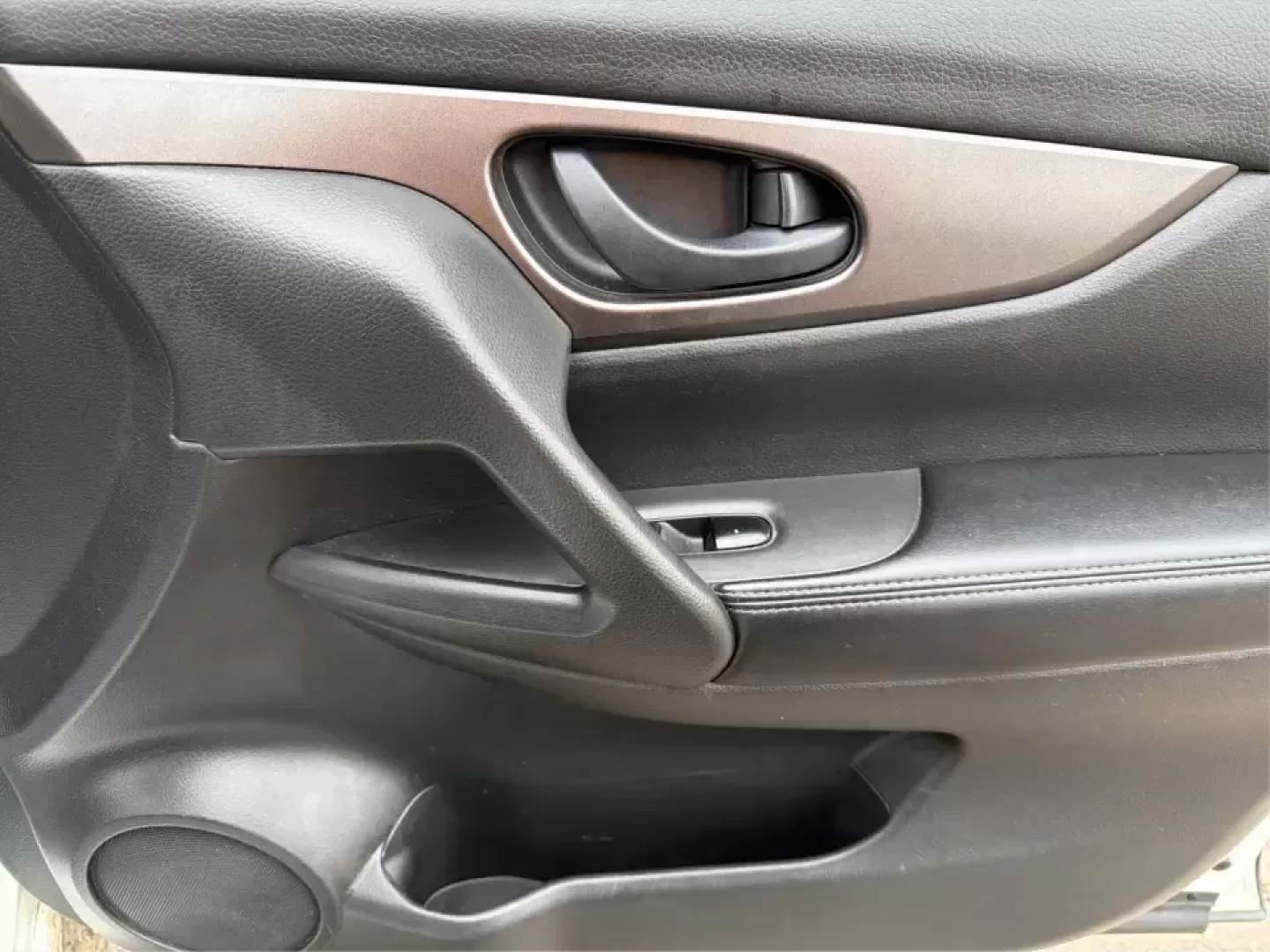 2018 Nissan Rogue S (JN1BJ1CRXJW) with an 2L I-4 gasoline direct injection engine, CVT transmission, located at 1099 N County Rd 25A , Troy, OH, 45373, (937) 908-9800, 40.057079, -84.212883 - Pack up the kids, load the groceries, or point the hood toward a weekend getaway-this 2018 Nissan Rogue S in Glacier White is the kind of everyday SUV that fits real life in Troy. With a comfortable cabin, practical cargo space, and confidence-inspiring AWD capability, it's ideal for long commutes, - Photo#18