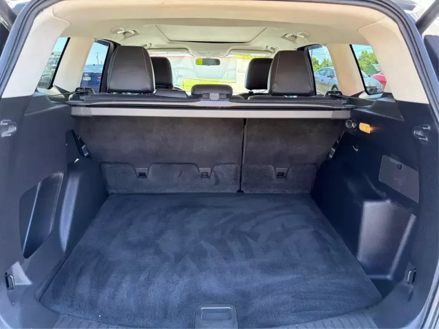 2015 Ford Escape SE (1FMCU9G92FU) with an EcoBoost 1.6L I-4 gasoline direct injection engine, 6-Speed Automatic transmission, located at 401 Woodman Dr, Riverside, OH, 45431, (937) 908-9800, 39.760899, -84.123421 - Need a do-it-all SUV for Dayton-area commutes, school drop-offs, and spontaneous weekend getaways? This 2015 Ford Escape SE 4WD is built for real life in Riverside, Ohio-comfortable for daily runs down Woodman Dr, confident on slick winter mornings, and efficient enough for longer drives toward Down - Photo#12
