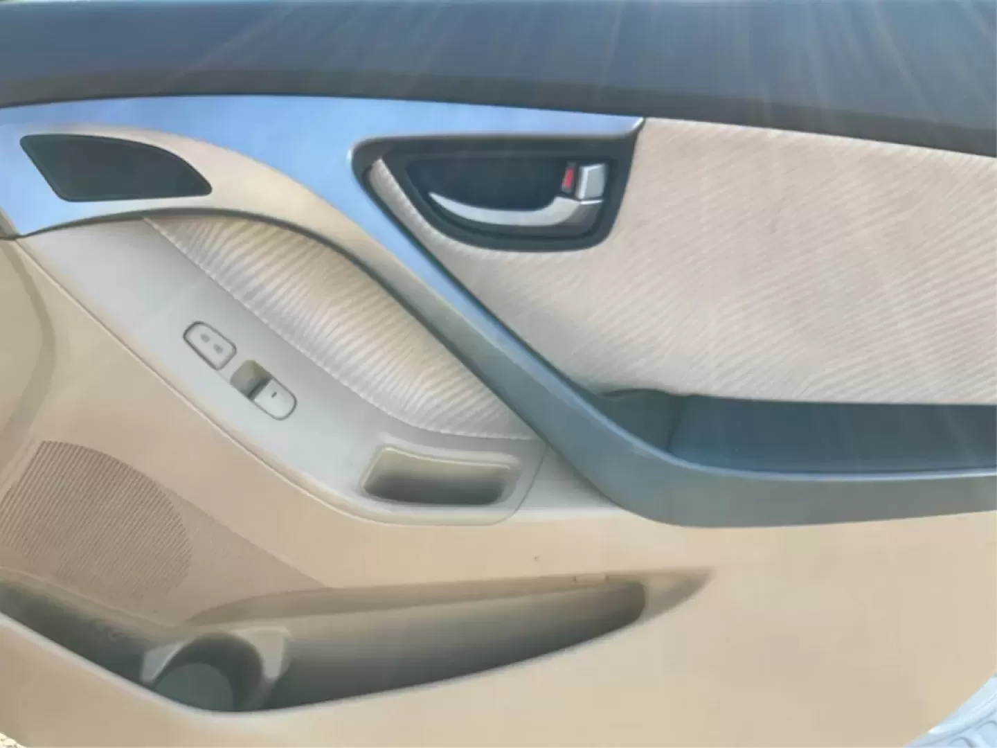 2012 Hyundai Elantra GLS (Ulsan Plant) (KMHDH4AE4CU) with an 1.8L I-4 DOHC engine, located at 1184 Kauffman Ave, Fairborn, OH, 45324, (937) 908-9800, 39.807072, -84.030914 - Elevate your daily driving experience with the 2012 Hyundai Elantra GLS, a stylish and efficient sedan that perfectly fits the needs of budget-conscious buyers and growing families alike. Imagine cruising through the vibrant neighborhoods of Fairborn, OH, or embarking on weekend adventures to nearby - Photo#18