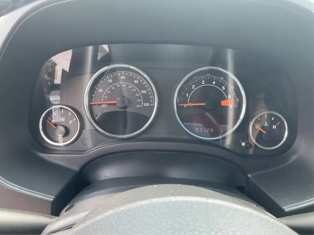 2016 Jeep Compass High Altitude Edition (1C4NJDEB2GD) with an 2.4L I-4 DOHC engine, located at 401 Woodman Dr, Riverside, OH, 45431, (937) 908-9800, 39.760899, -84.123421 - **Adventure Awaits with this 2016 Jeep Compass High Altitude Edition!**<br /> <br /> Are you ready to elevate your driving experience? Perfect for weekend getaways or long commutes, this 2016 Jeep Compass High Altitude Edition is designed to tackle any journey with confidence and style. At Advantage - Photo#15