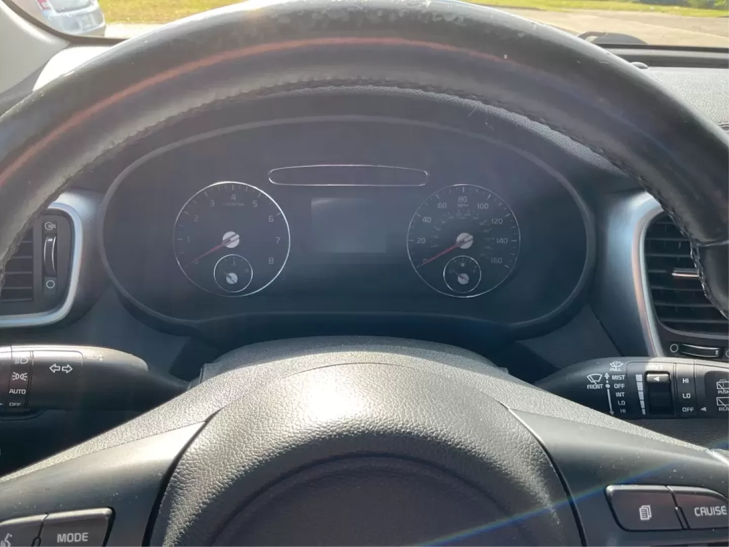 2016 Kia Sorento 2.4L LX (5XYPGDA32GG) with an 2.4L I-4 gasoline direct injection engine, located at 1099 N County Rd 25A , Troy, OH, 45373, (937) 908-9800, 40.057079, -84.212883 - Are you ready to elevate your family adventures while keeping comfort and versatility at the forefront? Look no further than this stunning 2016 Kia Sorento LX, now available at Advantage Car and Credit - Troy. Nestled in the heart of Troy, OH, at 1099 N County Rd 25A, our Buy Here Pay Here dealershi - Photo#15