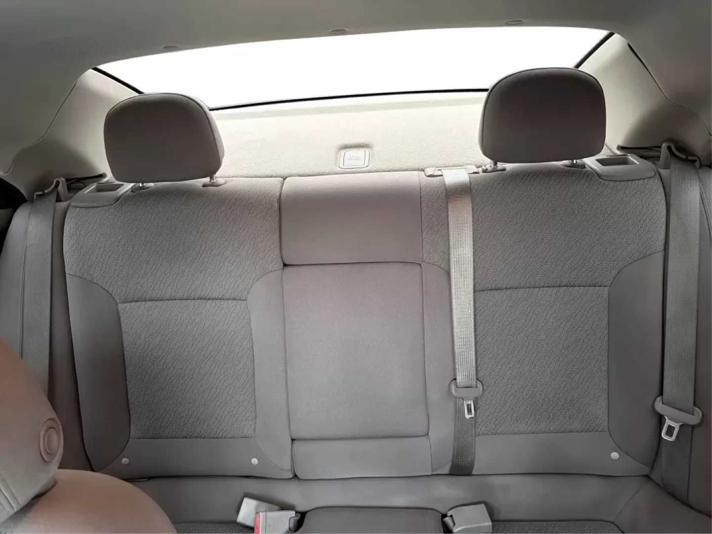 2014 Chevrolet Malibu 1LS (1G11B5SL5EU) with an ECOTEC 2.5L I-4 gasoline direct injection engine, located at 4508 South Dixie Dr, Moraine, OH, 45439, (937) 908-9800, 39.689976, -84.218452 - Experience the perfect blend of comfort, style, and reliability with the 2014 Chevrolet Malibu 1LS, available now at Advantage Car and Credit Moraine! Whether you're commuting to work, running errands, or planning a weekend getaway, this sleek sedan is designed to enhance your driving experience wh - Photo#14