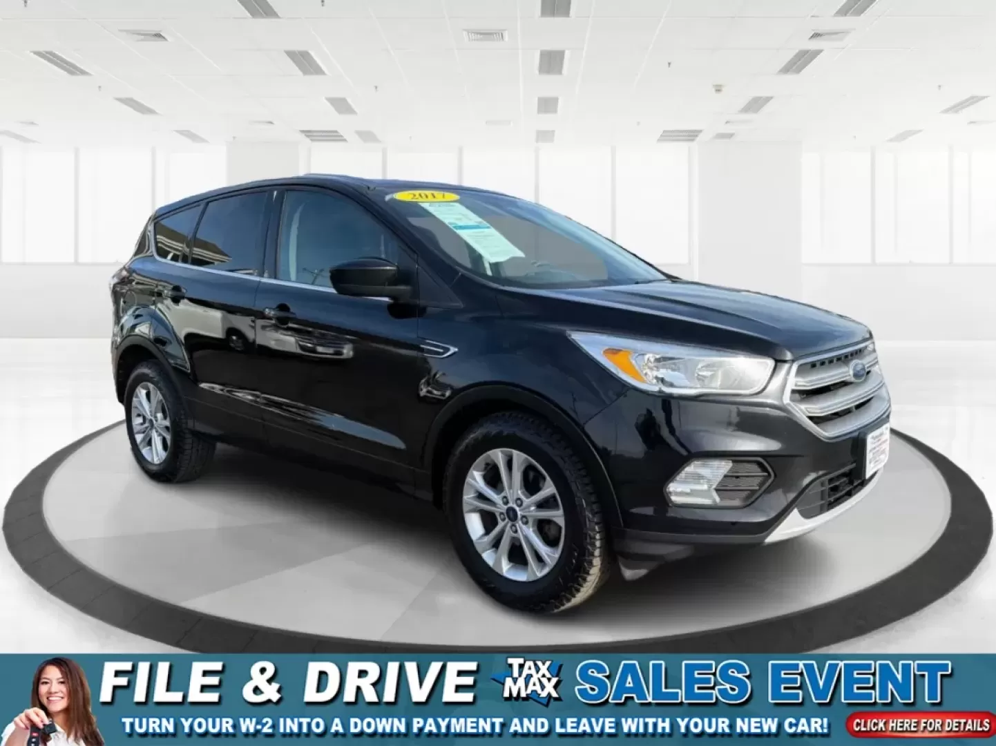 2017 Ford Escape (1FMCU0GD6HU) with an 1.5L L4 DOHC 16V engine, 6-Speed Automatic transmission, located at 4508 South Dixie Dr, Moraine, OH, 45439, (937) 908-9800, 39.689976, -84.218452 - **Explore the Open Road in This 2017 Ford Escape SE Perfect for Your Active Lifestyle!**<br /> <br /> Are you searching for a versatile and stylish SUV that perfectly fits your on-the-go lifestyle? Look no further! The 2017 Ford Escape SE is ideal for families, commuters, or anyone who loves weeken - Photo#0