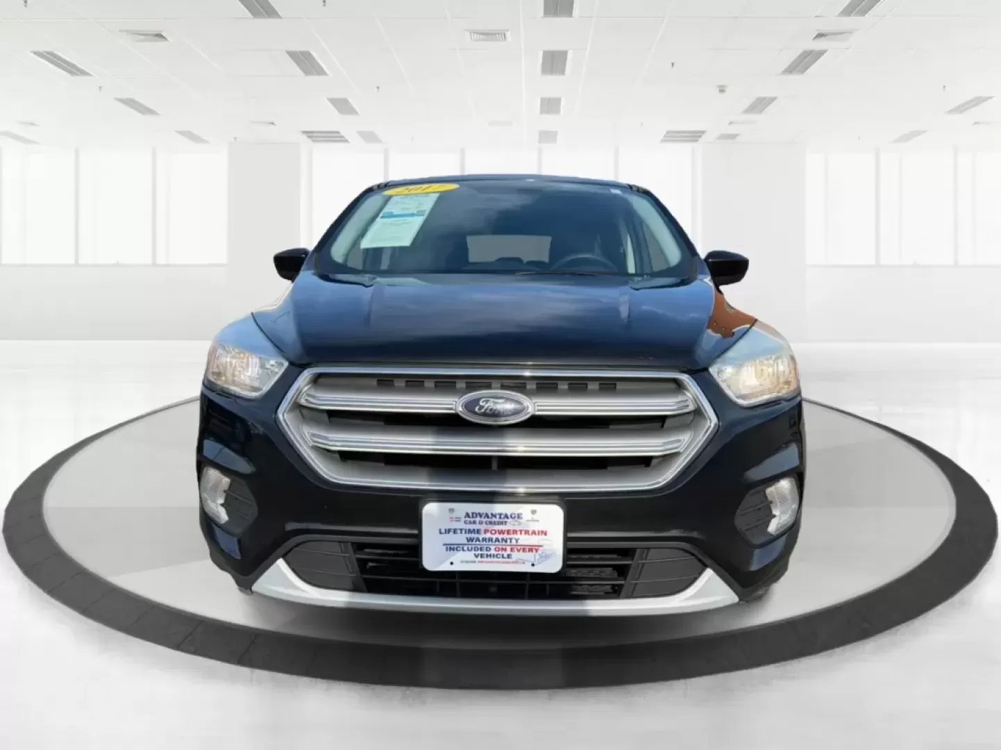 2017 Ford Escape (1FMCU0GD6HU) with an 1.5L L4 DOHC 16V engine, 6-Speed Automatic transmission, located at 4508 South Dixie Dr, Moraine, OH, 45439, (937) 908-9800, 39.689976, -84.218452 - **Explore the Open Road in This 2017 Ford Escape SE Perfect for Your Active Lifestyle!**<br /> <br /> Are you searching for a versatile and stylish SUV that perfectly fits your on-the-go lifestyle? Look no further! The 2017 Ford Escape SE is ideal for families, commuters, or anyone who loves weeken - Photo#7