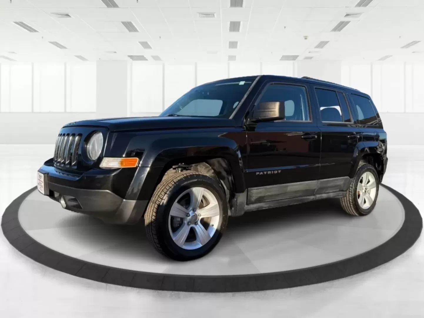 2012 Jeep Patriot Latitude (1C4NJRFB1CD) with an 2.4L I-4 DOHC engine, located at 1099 N County Rd 25A , Troy, OH, 45373, (937) 908-9800, 40.057079, -84.212883 - Experience the thrill of adventure with the 2012 Jeep Patriot Latitude, now available at Advantage Car and Credit in Troy, OH! Perfect for weekend getaways or daily commutes, this versatile SUV is designed to meet the needs of both adventure-seekers and budget-conscious buyers alike. With its rugged - Photo#8