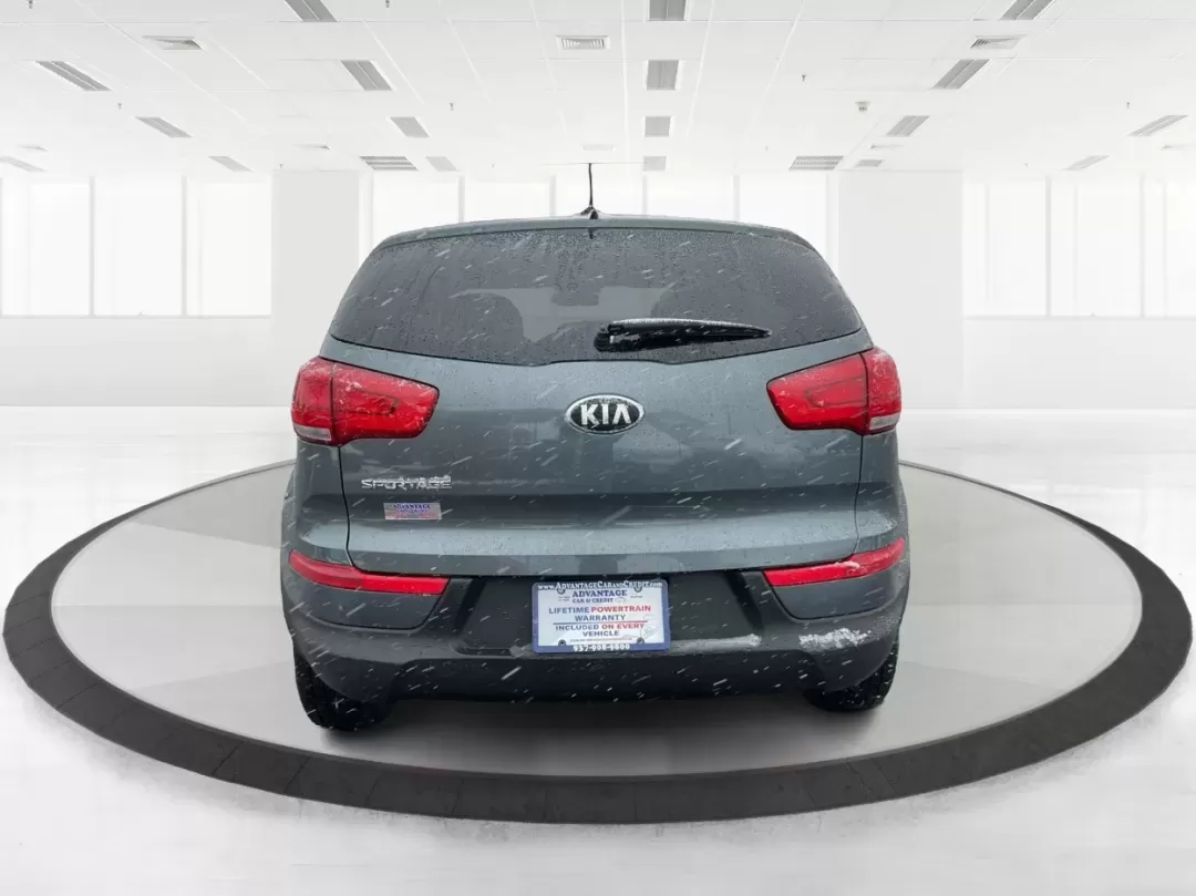 2015 Kia Sportage LX (KNDPB3AC8F7) with an Other engine, located at 880 E. National Road, Vandalia, OH, 45377, (937) 908-9800, 39.891918, -84.183594 - **Adventure Awaits: Discover the 2015 Kia Sportage LX at Advantage Car and Credit!**<br /> <br /> Are you ready to enhance your lifestyle with a vehicle that's perfect for weekend getaways or daily commutes? At Advantage Car and Credit in New Carlisle, OH, we're excited to introduce you to the 2015 - Photo#3