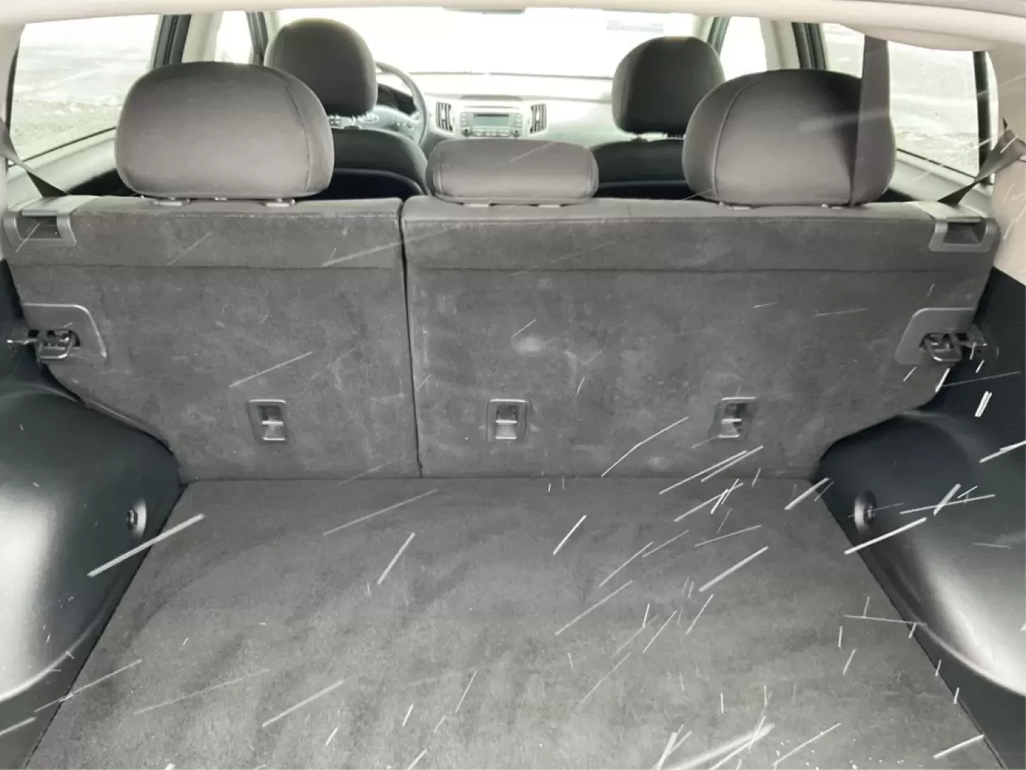 2015 Kia Sportage LX (KNDPB3AC8F7) with an Other engine, located at 880 E. National Road, Vandalia, OH, 45377, (937) 908-9800, 39.891918, -84.183594 - **Adventure Awaits: Discover the 2015 Kia Sportage LX at Advantage Car and Credit!**<br /> <br /> Are you ready to enhance your lifestyle with a vehicle that's perfect for weekend getaways or daily commutes? At Advantage Car and Credit in New Carlisle, OH, we're excited to introduce you to the 2015 - Photo#11