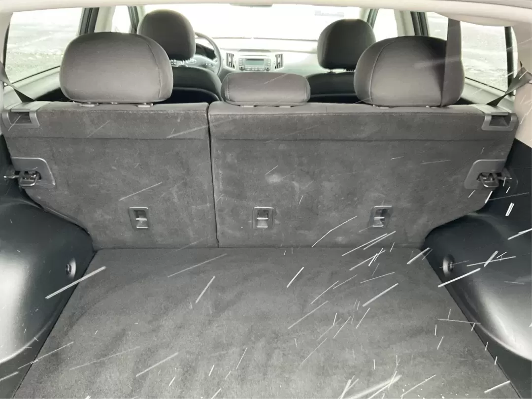 2015 Kia Sportage LX (KNDPB3AC8F7) with an Other engine, located at 880 E. National Road, Vandalia, OH, 45377, (937) 908-9800, 39.891918, -84.183594 - **Adventure Awaits: Discover the 2015 Kia Sportage LX at Advantage Car and Credit!**<br /> <br /> Are you ready to enhance your lifestyle with a vehicle that's perfect for weekend getaways or daily commutes? At Advantage Car and Credit in New Carlisle, OH, we're excited to introduce you to the 2015 - Photo#11