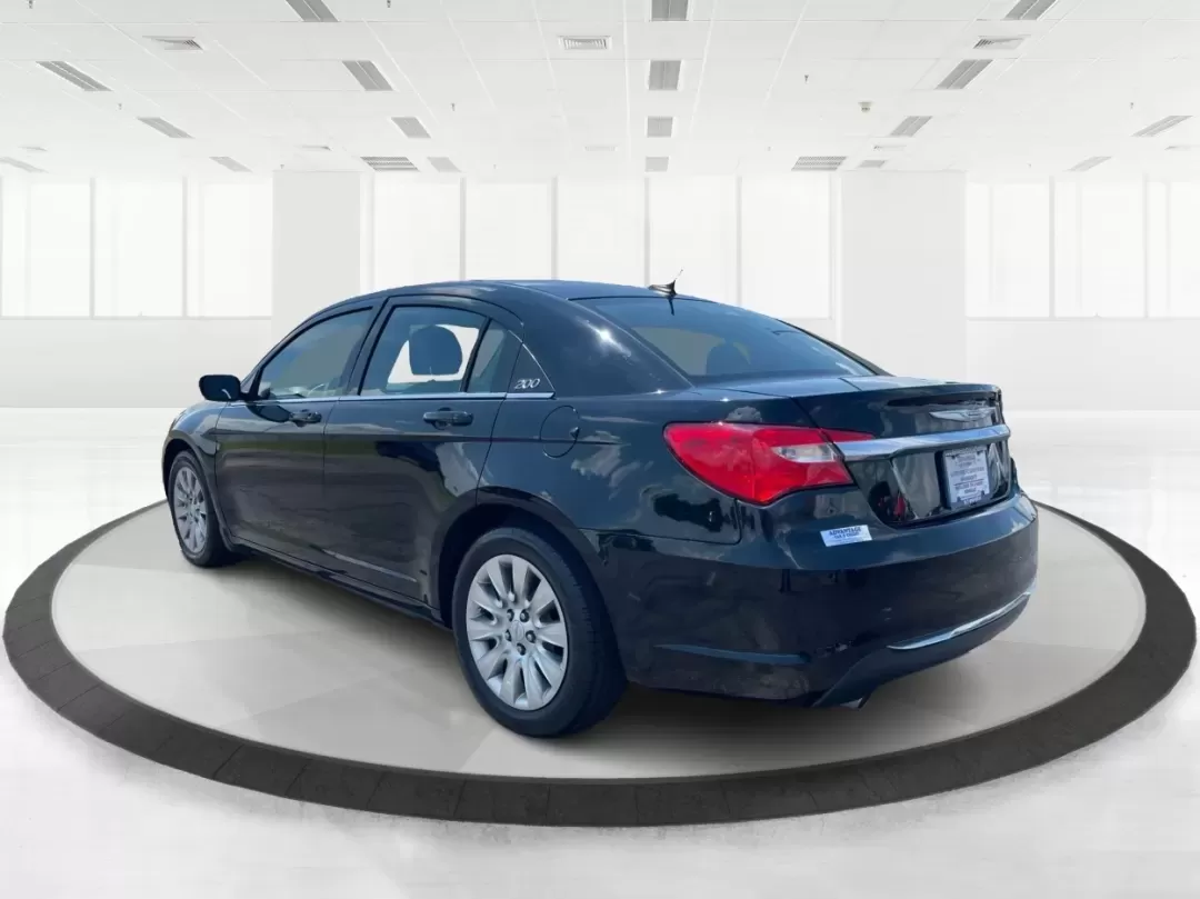 2014 Chrysler 200 LX (1C3CCBAG7EN) with an Other engine, located at 1230 East Main St, Xenia, OH, 45385, (937) 908-9800, 39.688026, -83.910172 - Are you looking for a reliable car that seamlessly fits into your busy lifestyle? Look no further than this stunning 2014 Chrysler 200 LX, available now at Advantage Car and Credit in Fairborn, OH. This stylish sedan is perfect for growing families, daily commuters, or anyone seeking a dependable ve - Photo#4
