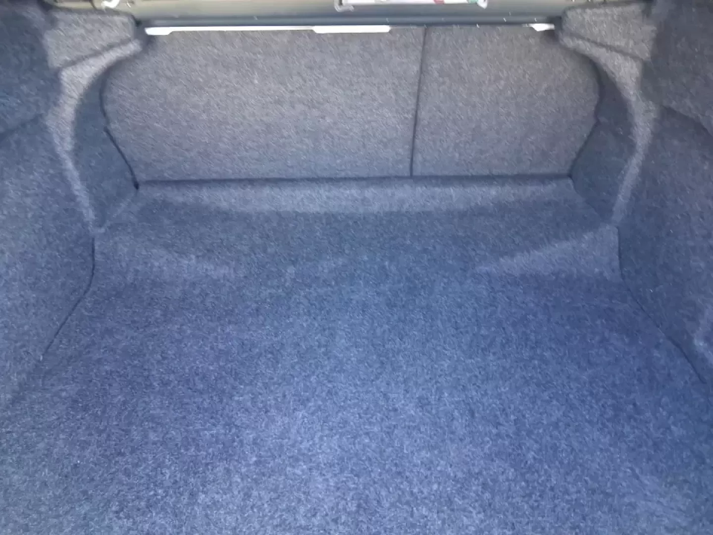 2015 Chevrolet Malibu 1LT (1G11C5SL6FF) with an ECOTEC 2.5L I-4 gasoline direct injection engine, 6-Speed Automatic transmission, located at 1184 Kauffman Ave, Fairborn, OH, 45324, (937) 908-9800, 39.807072, -84.030914 - **Elevate Your Daily Drive with the 2015 Chevrolet Malibu 1LT at Advantage Car and Credit!** <br /> <br /> Are you looking for a vehicle that combines style, comfort, and reliability? The 2015 Chevrolet Malibu 1LT is the perfect sedan for everyone from busy professionals to growing families. With it - Photo#12