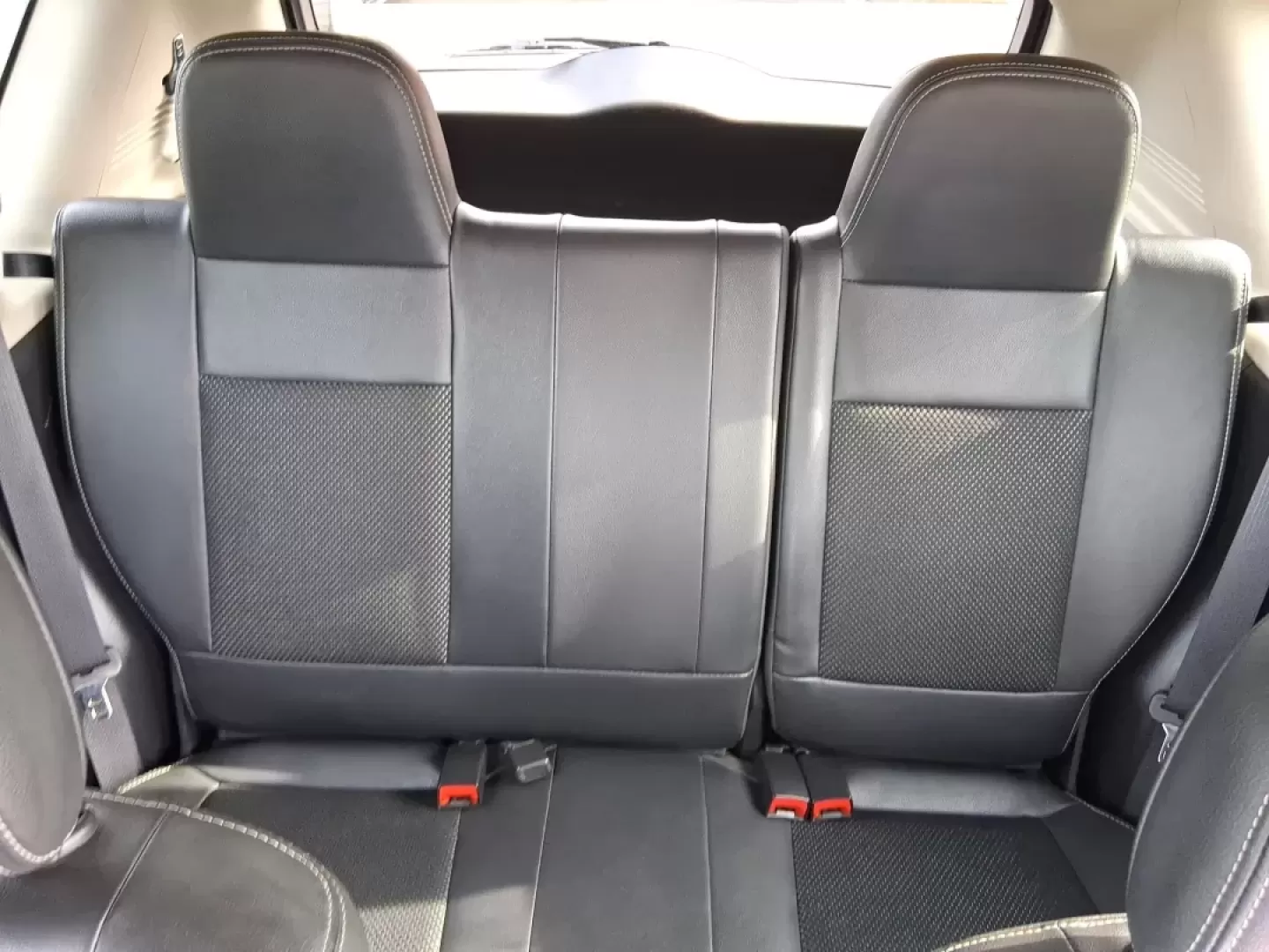 2017 Jeep Compass Latitude FWD (1C4NJCEA3HD) with an Other engine, located at 4508 South Dixie Dr, Moraine, OH, 45439, (937) 908-9800, 39.689976, -84.218452 - 2017 Jeep Compass Latitude FWD - Photo#14