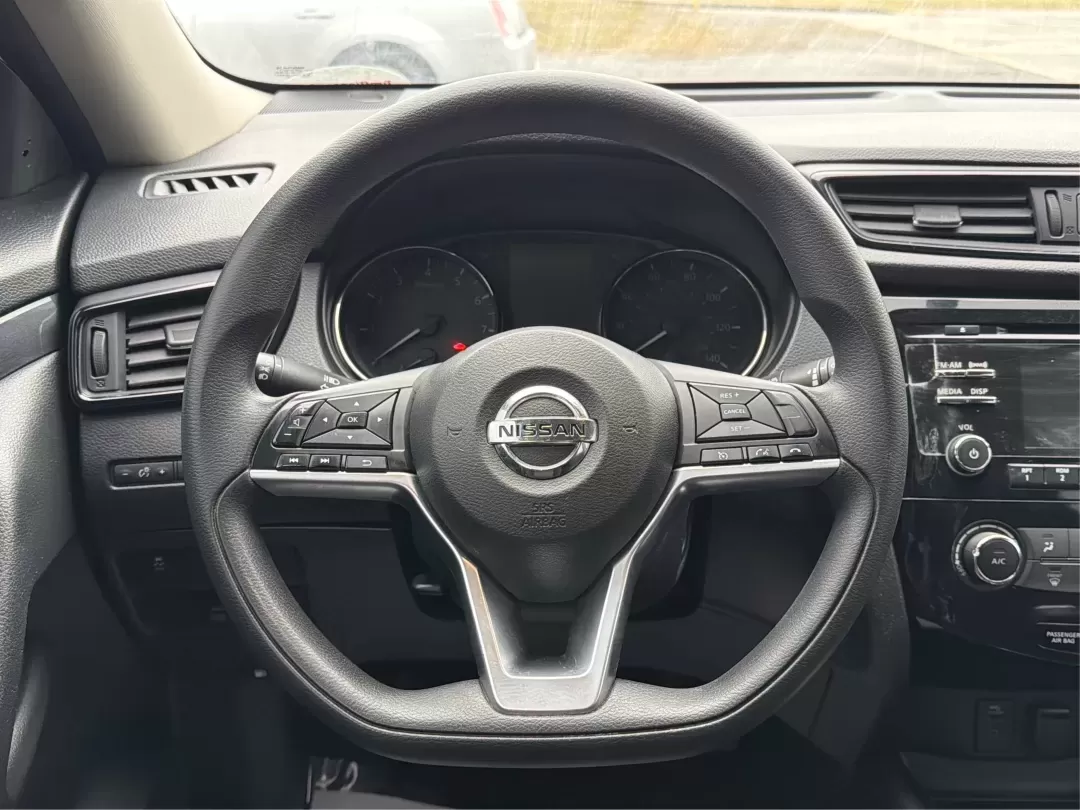 2017 Nissan Rogue S (KNMAT2MV0HP) with an 2.5L I-4 DOHC engine, located at 1230 East Main St, Xenia, OH, 45385, (937) 908-9800, 39.688026, -83.910172 - **Adventure Awaits: Explore the 2017 Nissan Rogue at Advantage Car and Credit!**<br /> <br /> Are you ready to embark on your next family road trip or weekend adventure? The 2017 Nissan Rogue is the perfect companion for those who value versatility, comfort, and reliability. Whether you're navigatin - Photo#16