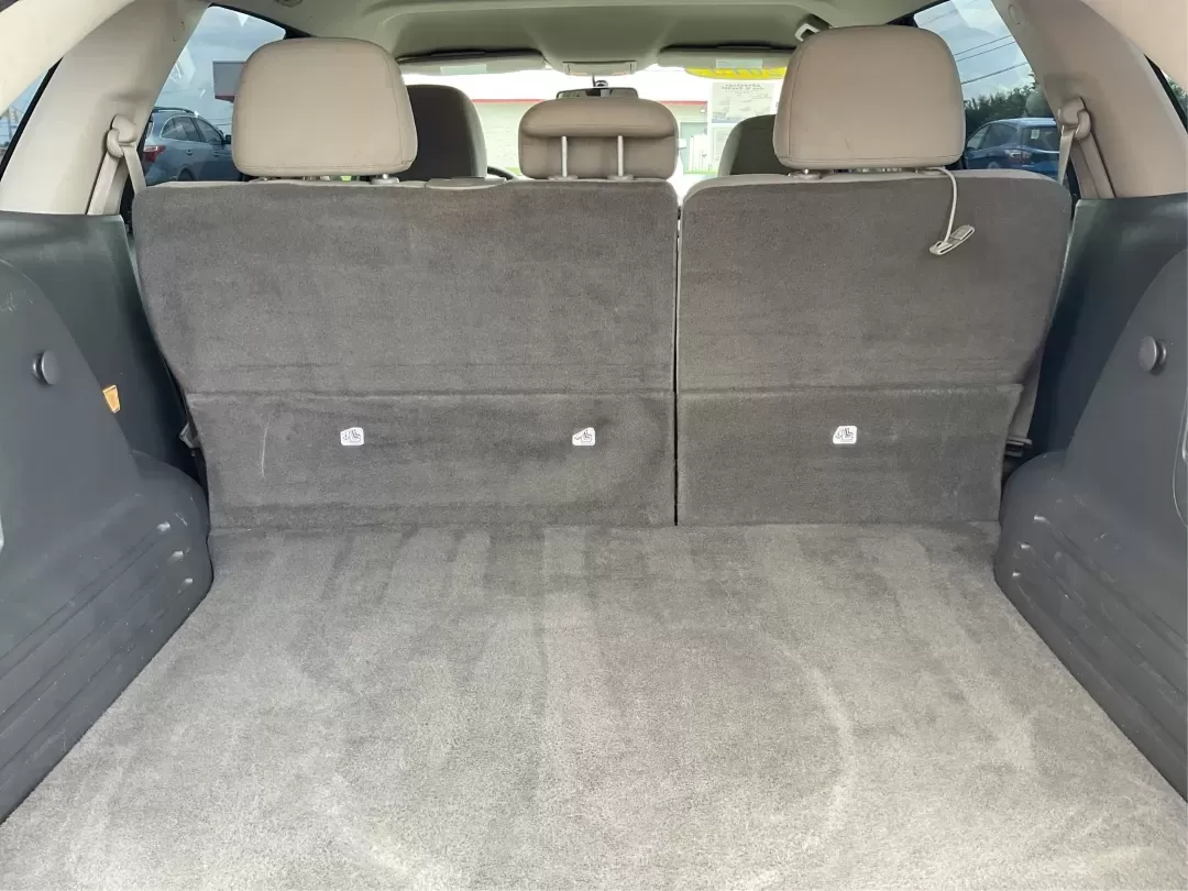 2013 Ford Edge SE (2FMDK3GC6DB) with an Other engine, located at 880 E. National Road, Vandalia, OH, 45377, (937) 908-9800, 39.891918, -84.183594 - **Discover Your Next Adventure with the 2013 Ford Edge SE A Perfect Family SUV!**<br /> <br /> Are you searching for a reliable and stylish SUV to elevate your family's adventures? The 2013 Ford Edge SE, available at Advantage Car and Credit in Fairborn, OH, is the ideal vehicle for families and in - Photo#12