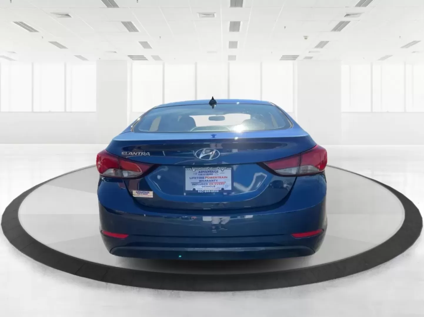 2016 Hyundai Elantra SE (5NPDH4AE5GH) with an Nu 1.8L I-4 DOHC engine, located at 401 Woodman Dr, Riverside, OH, 45431, (937) 908-9800, 39.760899, -84.123421 - **Elevate Your Daily Commute with the 2016 Hyundai Elantra SE at Advantage Car and Credit!**<br /> <br /> Are you tired of your mundane daily commute? Looking for a reliable vehicle that not only delivers performance but also fits your lifestyle? Look no further! The 2016 Hyundai Elantra SE is your - Photo#3