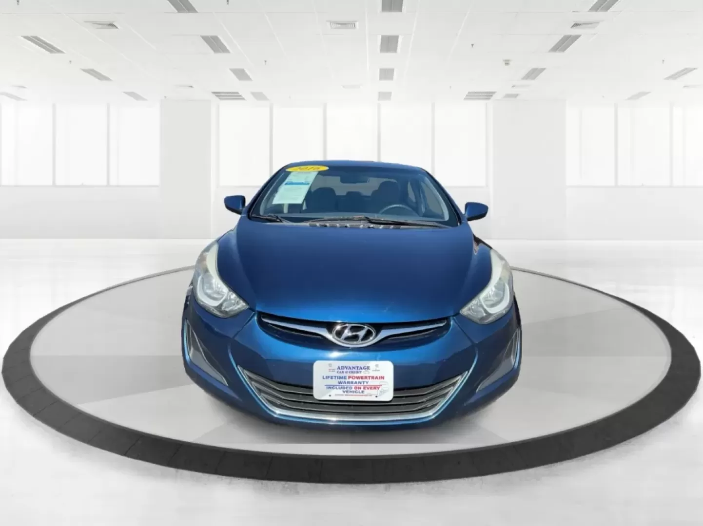 2016 Hyundai Elantra SE (5NPDH4AE5GH) with an Nu 1.8L I-4 DOHC engine, located at 401 Woodman Dr, Riverside, OH, 45431, (937) 908-9800, 39.760899, -84.123421 - **Elevate Your Daily Commute with the 2016 Hyundai Elantra SE at Advantage Car and Credit!**<br /> <br /> Are you tired of your mundane daily commute? Looking for a reliable vehicle that not only delivers performance but also fits your lifestyle? Look no further! The 2016 Hyundai Elantra SE is your - Photo#7