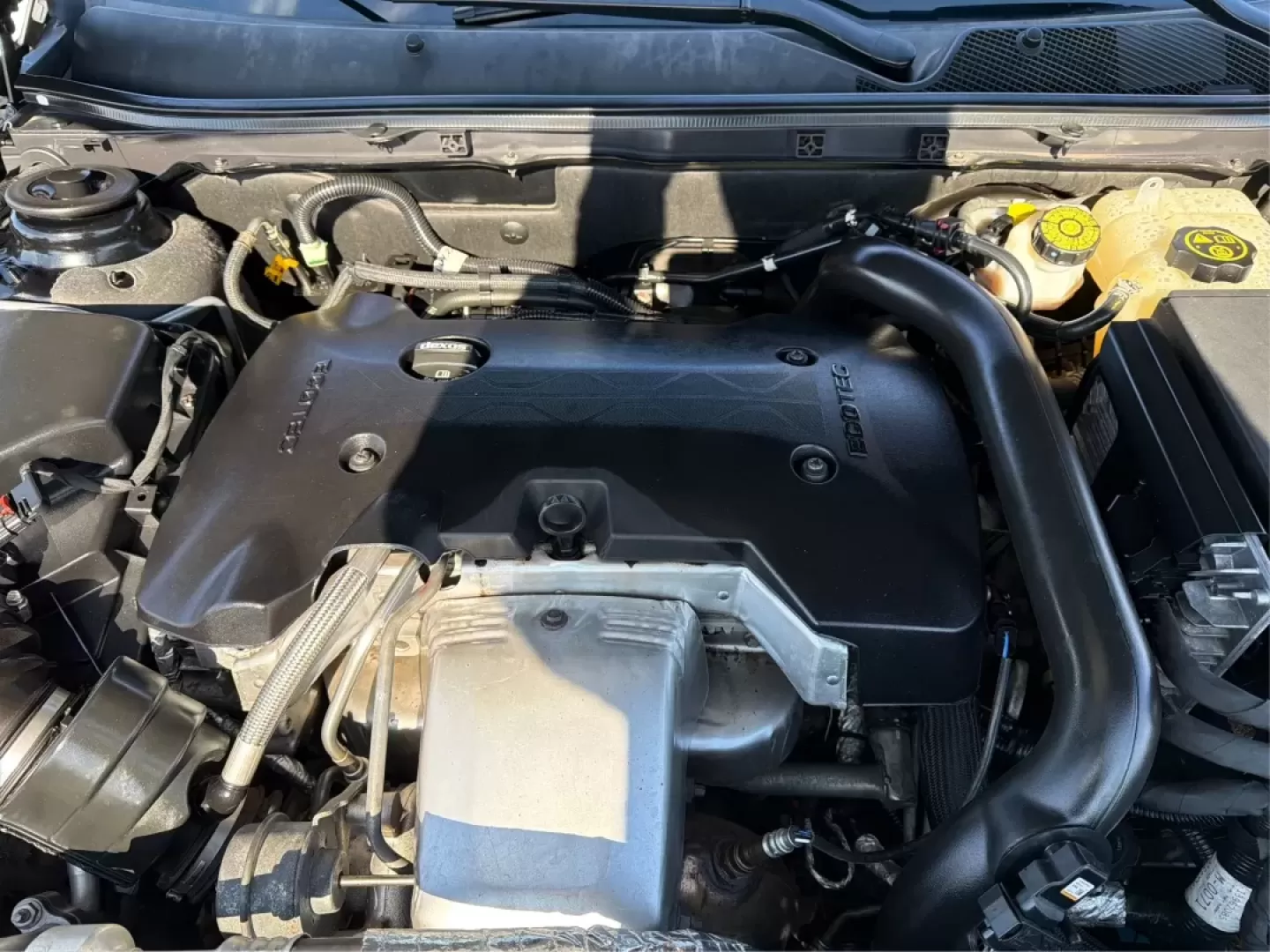 2015 Buick Regal Turbo/e-Assist Premium I (2G4GN5EX7F9) with an 2.0L L4 DOHC 16V TURBO engine, 6-Speed Automatic transmission, located at 4508 South Dixie Dr, Moraine, OH, 45439, (937) 908-9800, 39.689976, -84.218452 - **Experience Luxury and Comfort in the 2015 Buick Regal Turbo/e-Assist Premium I at Advantage Car and Credit!**<br /> <br /> Are you ready to elevate your daily commute or weekend adventures? The 2015 Buick Regal Turbo/e-Assist Premium I is the perfect vehicle for those seeking a blend of style, com - Photo#10