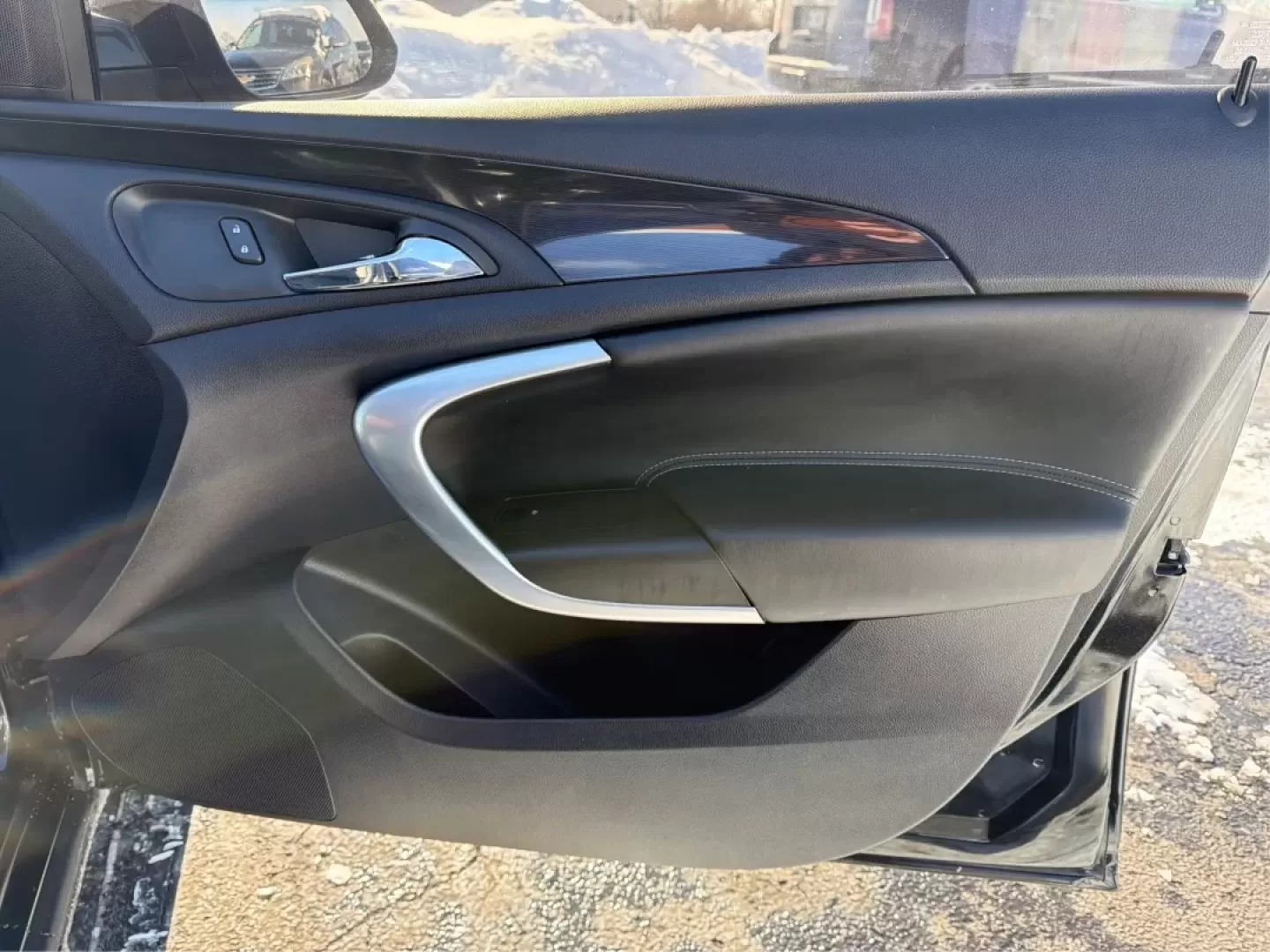 2015 Buick Regal Turbo/e-Assist Premium I (2G4GN5EX7F9) with an 2.0L L4 DOHC 16V TURBO engine, 6-Speed Automatic transmission, located at 4508 South Dixie Dr, Moraine, OH, 45439, (937) 908-9800, 39.689976, -84.218452 - **Experience Luxury and Comfort in the 2015 Buick Regal Turbo/e-Assist Premium I at Advantage Car and Credit!**<br /> <br /> Are you ready to elevate your daily commute or weekend adventures? The 2015 Buick Regal Turbo/e-Assist Premium I is the perfect vehicle for those seeking a blend of style, com - Photo#19