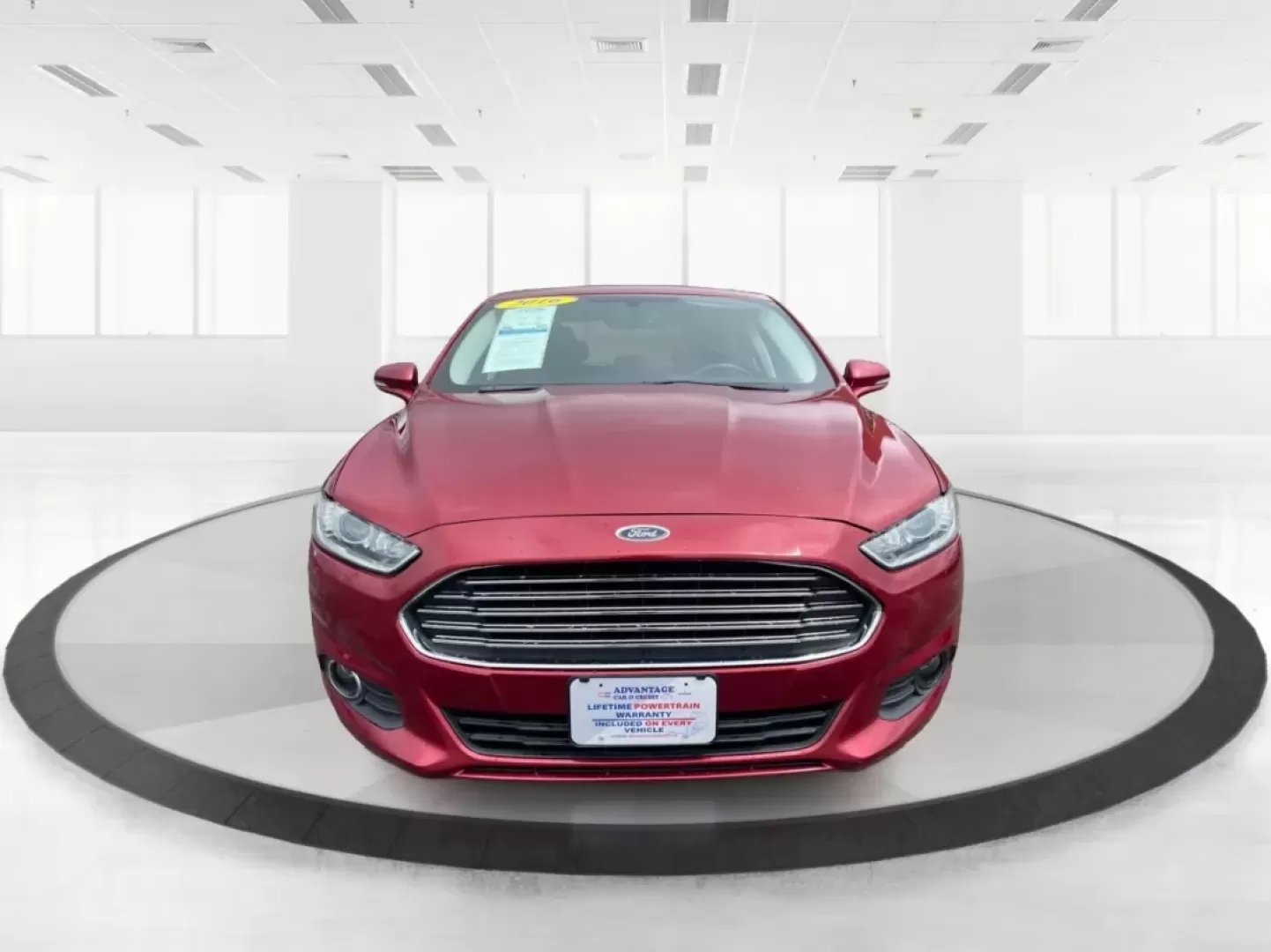 2016 Ford Fusion SE (3FA6P0HD7GR) with an Other engine, located at 4508 South Dixie Dr, Moraine, OH, 45439, (937) 908-9800, 39.689976, -84.218452 - Experience the perfect blend of style, comfort, and reliability with this 2016 Ford Fusion SE, available now at Advantage Car and Credit in Fairborn, OH. Whether you're a commuter navigating the busy streets of downtown Fairborn or a growing family looking for a dependable vehicle for your weekend a - Photo#5
