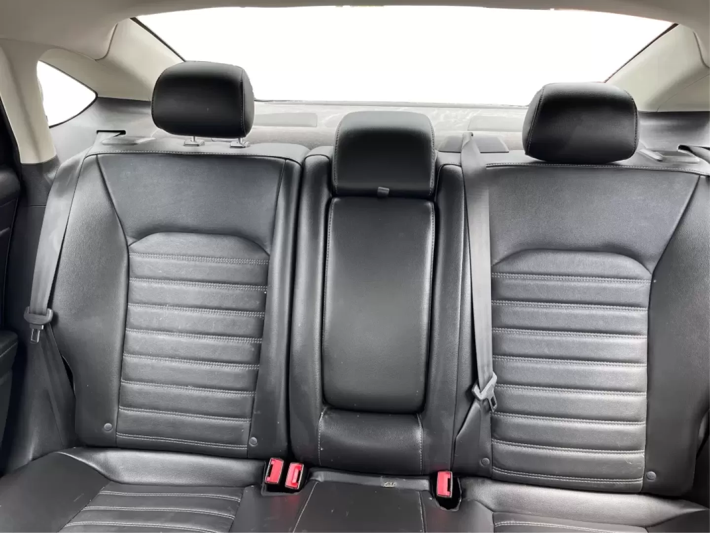 2016 Ford Fusion SE (3FA6P0HD7GR) with an Other engine, located at 880 E. National Road, Vandalia, OH, 45377, (937) 908-9800, 39.891918, -84.183594 - Experience the perfect blend of style, comfort, and reliability with this 2016 Ford Fusion SE, available now at Advantage Car and Credit in Fairborn, OH. Whether you're a commuter navigating the busy streets of downtown Fairborn or a growing family looking for a dependable vehicle for your weekend a - Photo#13