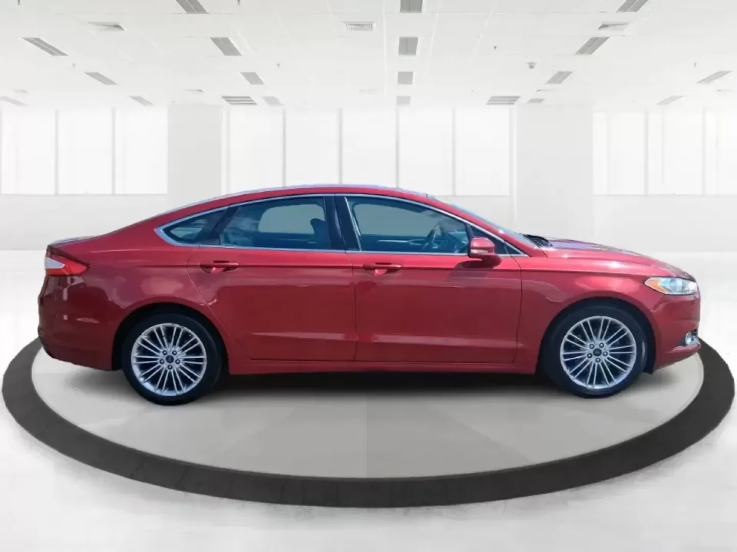 2016 Ford Fusion SE (3FA6P0HD7GR) with an 1.5L L4 DOHC 16V engine, 6-Speed Automatic transmission, located at 1099 N County Rd 25A , Troy, OH, 45373, (937) 908-9800, 40.057079, -84.212883 - Experience the perfect blend of style, comfort, and reliability with this 2016 Ford Fusion SE, available now at Advantage Car and Credit in Fairborn, OH. Whether you're a commuter navigating the busy streets of downtown Fairborn or a growing family looking for a dependable vehicle for your weekend a - Photo#1