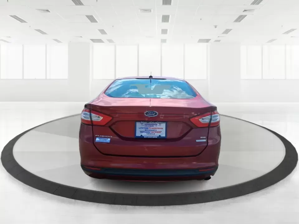 2016 Ford Fusion SE (3FA6P0HD7GR) with an 1.5L L4 DOHC 16V engine, 6-Speed Automatic transmission, located at 1099 N County Rd 25A , Troy, OH, 45373, (937) 908-9800, 40.057079, -84.212883 - Experience the perfect blend of style, comfort, and reliability with this 2016 Ford Fusion SE, available now at Advantage Car and Credit in Fairborn, OH. Whether you're a commuter navigating the busy streets of downtown Fairborn or a growing family looking for a dependable vehicle for your weekend a - Photo#3