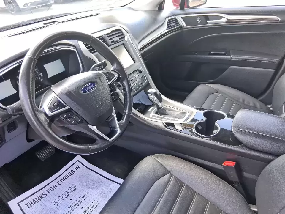 2016 Ford Fusion SE (3FA6P0HD7GR) with an 1.5L L4 DOHC 16V engine, 6-Speed Automatic transmission, located at 1099 N County Rd 25A , Troy, OH, 45373, (937) 908-9800, 40.057079, -84.212883 - Experience the perfect blend of style, comfort, and reliability with this 2016 Ford Fusion SE, available now at Advantage Car and Credit in Fairborn, OH. Whether you're a commuter navigating the busy streets of downtown Fairborn or a growing family looking for a dependable vehicle for your weekend a - Photo#9