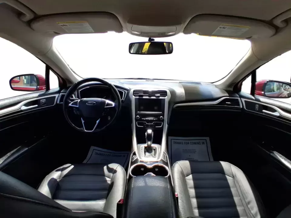 2016 Ford Fusion SE (3FA6P0HD7GR) with an 1.5L L4 DOHC 16V engine, 6-Speed Automatic transmission, located at 1099 N County Rd 25A , Troy, OH, 45373, (937) 908-9800, 40.057079, -84.212883 - Experience the perfect blend of style, comfort, and reliability with this 2016 Ford Fusion SE, available now at Advantage Car and Credit in Fairborn, OH. Whether you're a commuter navigating the busy streets of downtown Fairborn or a growing family looking for a dependable vehicle for your weekend a - Photo#21