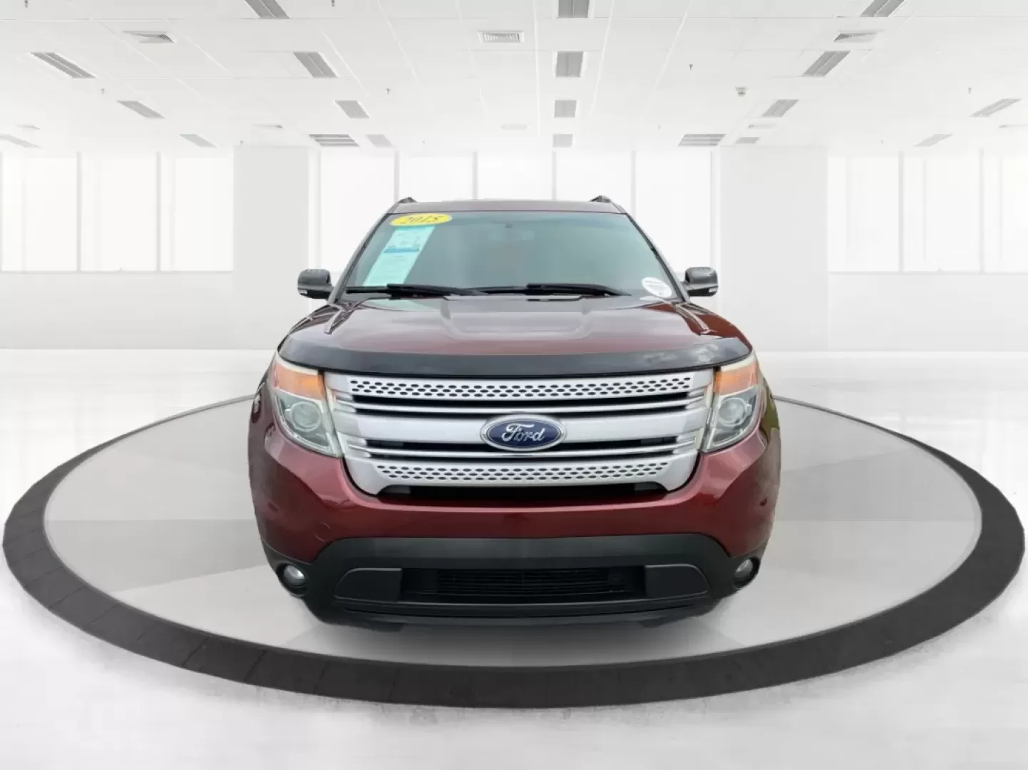 2015 Ford Explorer XLT (1FM5K8D83FG) with an 3.5L V-6 DOHC engine, located at 880 E. National Road, Vandalia, OH, 45377, (937) 908-9800, 39.891918, -84.183594 - **Discover Adventure in the 2015 Ford Explorer XLT Ideal for Family Road Trips and Weekend Getaways!** <br /> <br /> At Advantage Car and Credit Vandalia, we know how important it is to have a reliable and spacious vehicle that fits your active lifestyle. Whether you're planning a family road trip - Photo#7