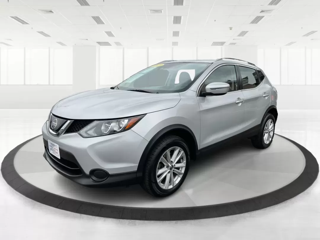 2019 Nissan Rogue SV (JN1BJ1CR3KW) with an 2L I-4 gasoline direct injection engine, located at 4508 South Dixie Dr, Moraine, OH, 45439, (937) 908-9800, 39.689976, -84.218452 - Imagine hitting the open road, the wind in your hair, as you embark on spontaneous weekend adventures or daily commutes-this is the lifestyle that the 2019 Nissan Rogue SV embodies. With its versatile SUV design and impressive features, this vehicle is perfect for anyone looking to elevate their dri - Photo#8