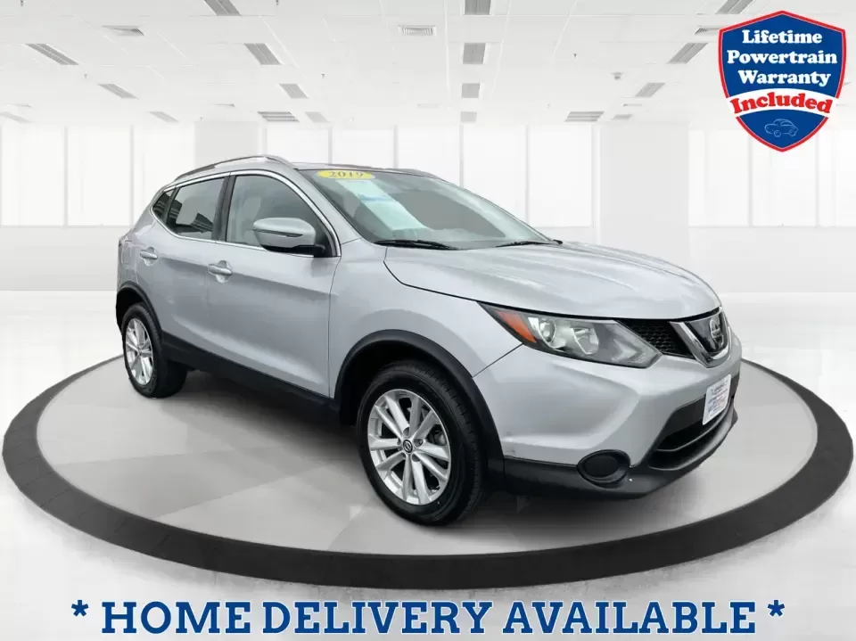 2019 Nissan Rogue SV (JN1BJ1CR3KW) with an 2L I-4 gasoline direct injection engine, CVT transmission, located at 880 E. National Road, Vandalia, OH, 45377, (937) 908-9800, 39.891918, -84.183594 - Imagine hitting the open road, the wind in your hair, as you embark on spontaneous weekend adventures or daily commutes-this is the lifestyle that the 2019 Nissan Rogue SV embodies. With its versatile SUV design and impressive features, this vehicle is perfect for anyone looking to elevate their dri - Photo#0