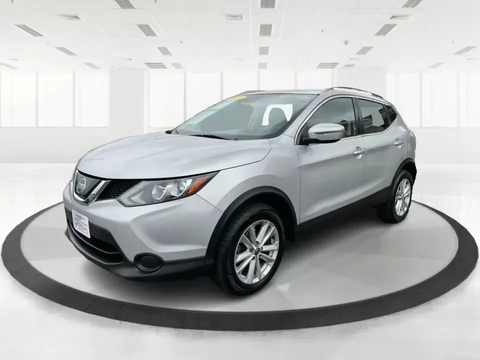 2019 Nissan Rogue SV (JN1BJ1CR3KW) with an 2L I-4 gasoline direct injection engine, CVT transmission, located at 880 E. National Road, Vandalia, OH, 45377, (937) 908-9800, 39.891918, -84.183594 - Imagine hitting the open road, the wind in your hair, as you embark on spontaneous weekend adventures or daily commutes-this is the lifestyle that the 2019 Nissan Rogue SV embodies. With its versatile SUV design and impressive features, this vehicle is perfect for anyone looking to elevate their dri - Photo#8