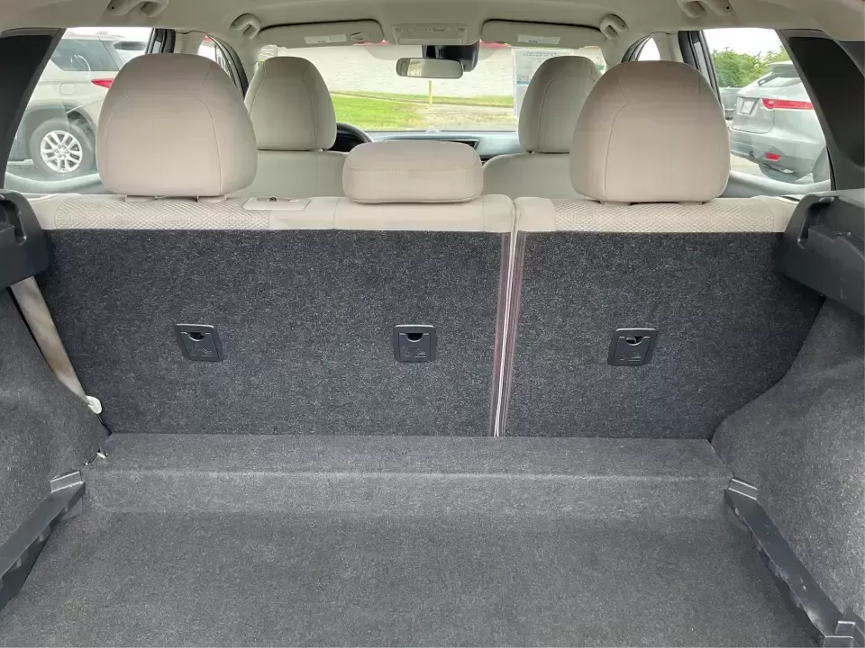 2019 Nissan Rogue SV (JN1BJ1CR3KW) with an 2L I-4 gasoline direct injection engine, CVT transmission, located at 880 E. National Road, Vandalia, OH, 45377, (937) 908-9800, 39.891918, -84.183594 - Imagine hitting the open road, the wind in your hair, as you embark on spontaneous weekend adventures or daily commutes-this is the lifestyle that the 2019 Nissan Rogue SV embodies. With its versatile SUV design and impressive features, this vehicle is perfect for anyone looking to elevate their dri - Photo#12