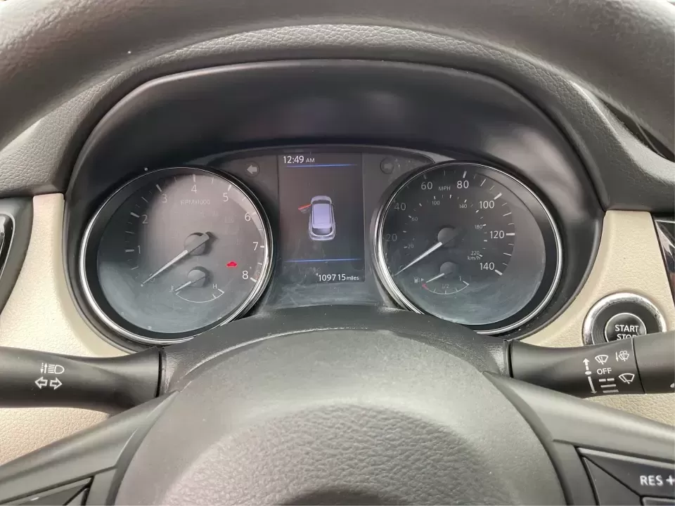 2019 Nissan Rogue SV (JN1BJ1CR3KW) with an 2L I-4 gasoline direct injection engine, CVT transmission, located at 4508 South Dixie Dr, Moraine, OH, 45439, (937) 908-9800, 39.689976, -84.218452 - Imagine hitting the open road, the wind in your hair, as you embark on spontaneous weekend adventures or daily commutes-this is the lifestyle that the 2019 Nissan Rogue SV embodies. With its versatile SUV design and impressive features, this vehicle is perfect for anyone looking to elevate their dri - Photo#15