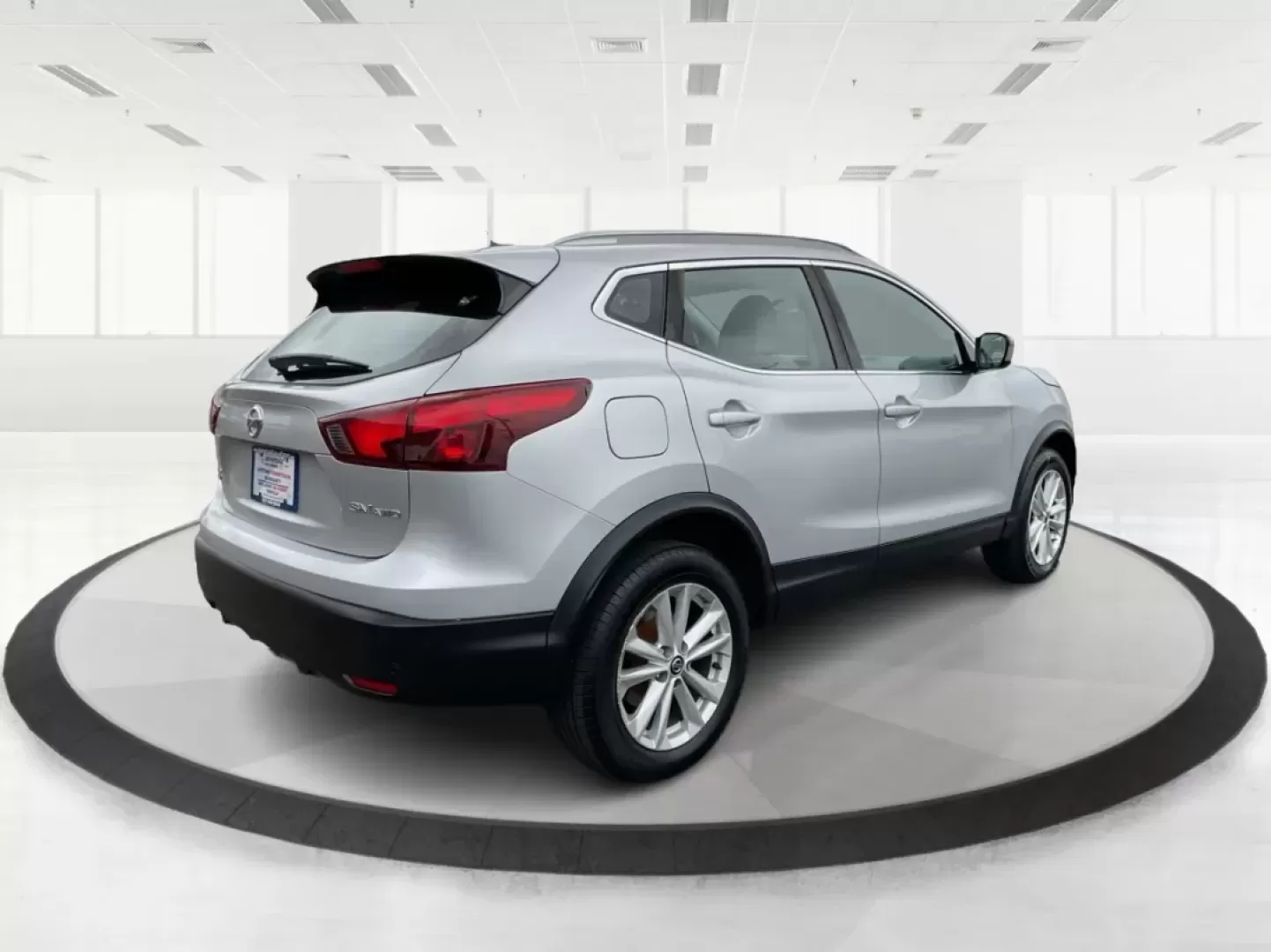 2019 Nissan Rogue SV (JN1BJ1CR3KW) with an 2L I-4 gasoline direct injection engine, located at 401 Woodman Dr, Riverside, OH, 45431, (937) 908-9800, 39.760899, -84.123421 - Imagine hitting the open road, the wind in your hair, as you embark on spontaneous weekend adventures or daily commutes-this is the lifestyle that the 2019 Nissan Rogue SV embodies. With its versatile SUV design and impressive features, this vehicle is perfect for anyone looking to elevate their dri - Photo#2