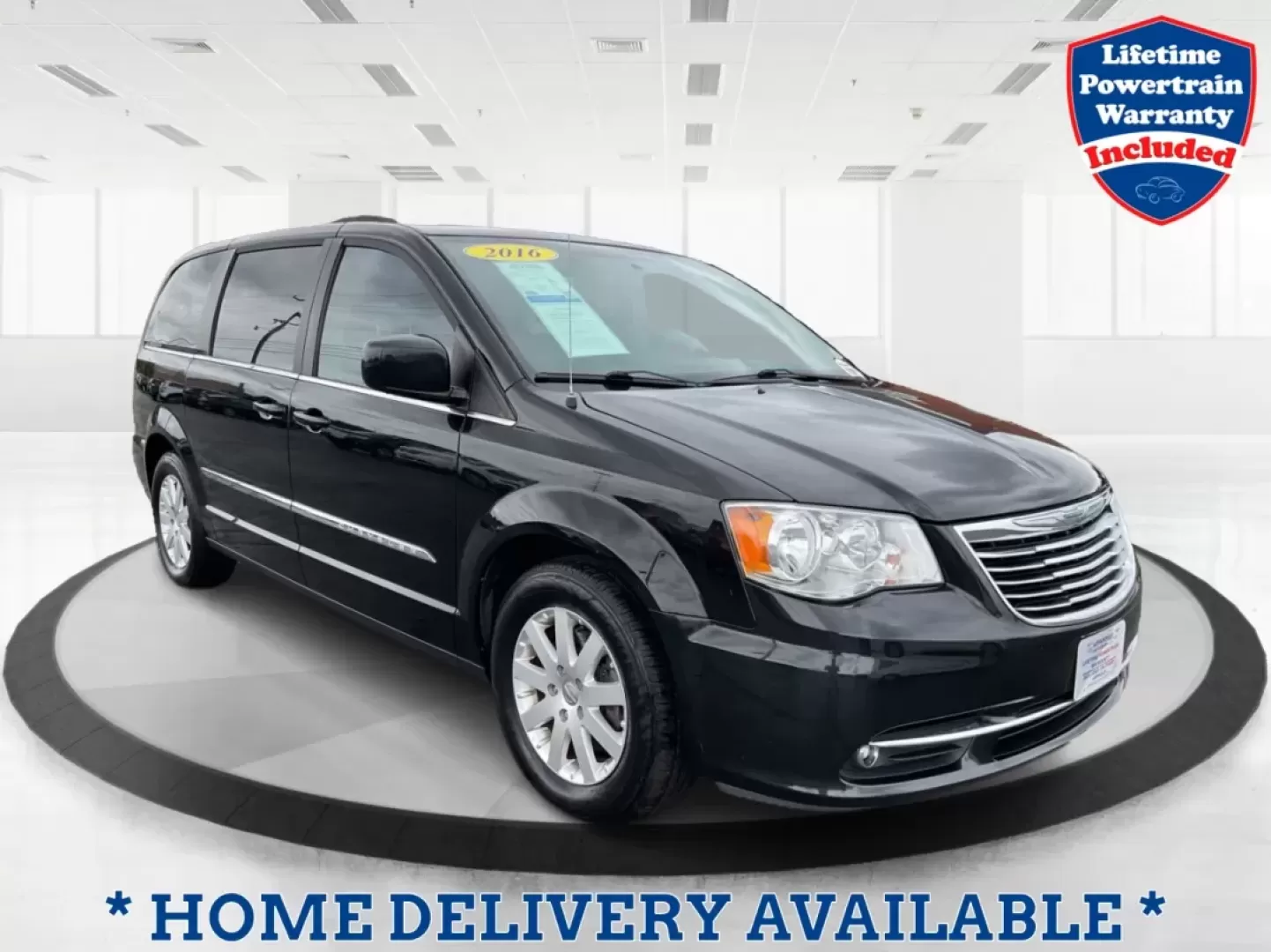 2016 Chrysler Town and Country Touring (2C4RC1BG9GR) with an Pentastar 3.6L V-6 DOHC engine, located at 4508 South Dixie Dr, Moraine, OH, 45439, (937) 908-9800, 39.689976, -84.218452 - **Discover Your Next Family Adventure with the 2016 Chrysler Town and Country Touring!**<br /> <br /> If you're searching for a reliable vehicle that's perfect for family road trips, daily commutes, or weekend getaways, look no further than this stunning 2016 Chrysler Town and Country Touring. W - Photo#0