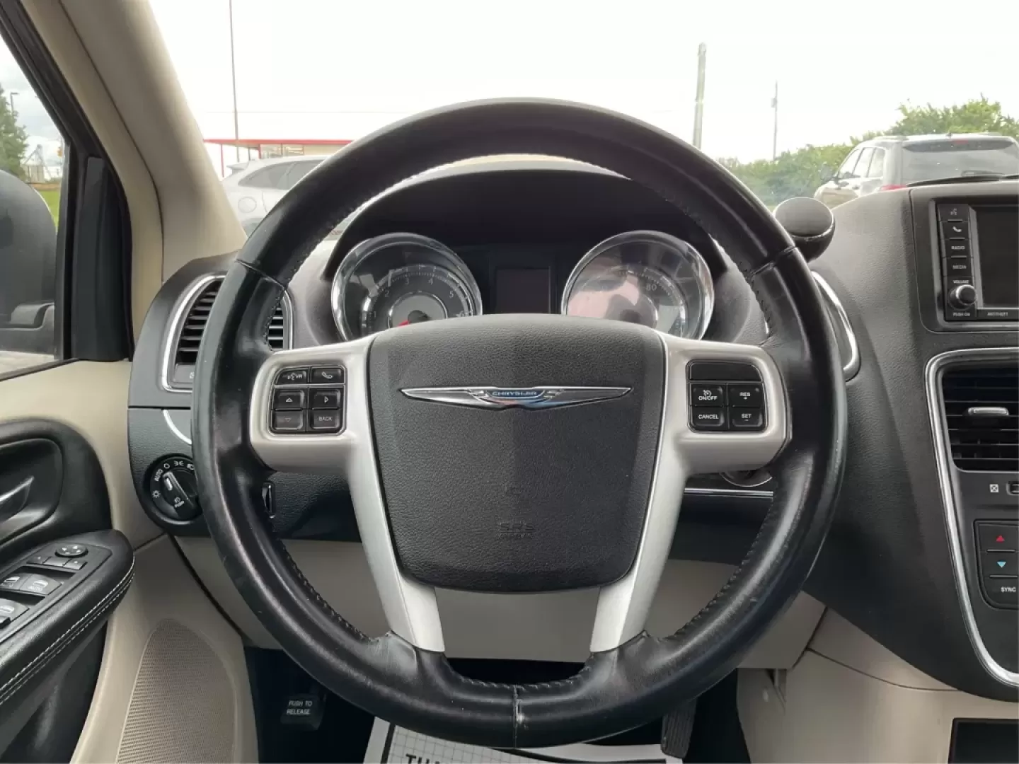2016 Chrysler Town and Country Touring (2C4RC1BG9GR) with an Pentastar 3.6L V-6 DOHC engine, located at 4508 South Dixie Dr, Moraine, OH, 45439, (937) 908-9800, 39.689976, -84.218452 - **Discover Your Next Family Adventure with the 2016 Chrysler Town and Country Touring!**<br /> <br /> If you're searching for a reliable vehicle that's perfect for family road trips, daily commutes, or weekend getaways, look no further than this stunning 2016 Chrysler Town and Country Touring. W - Photo#16