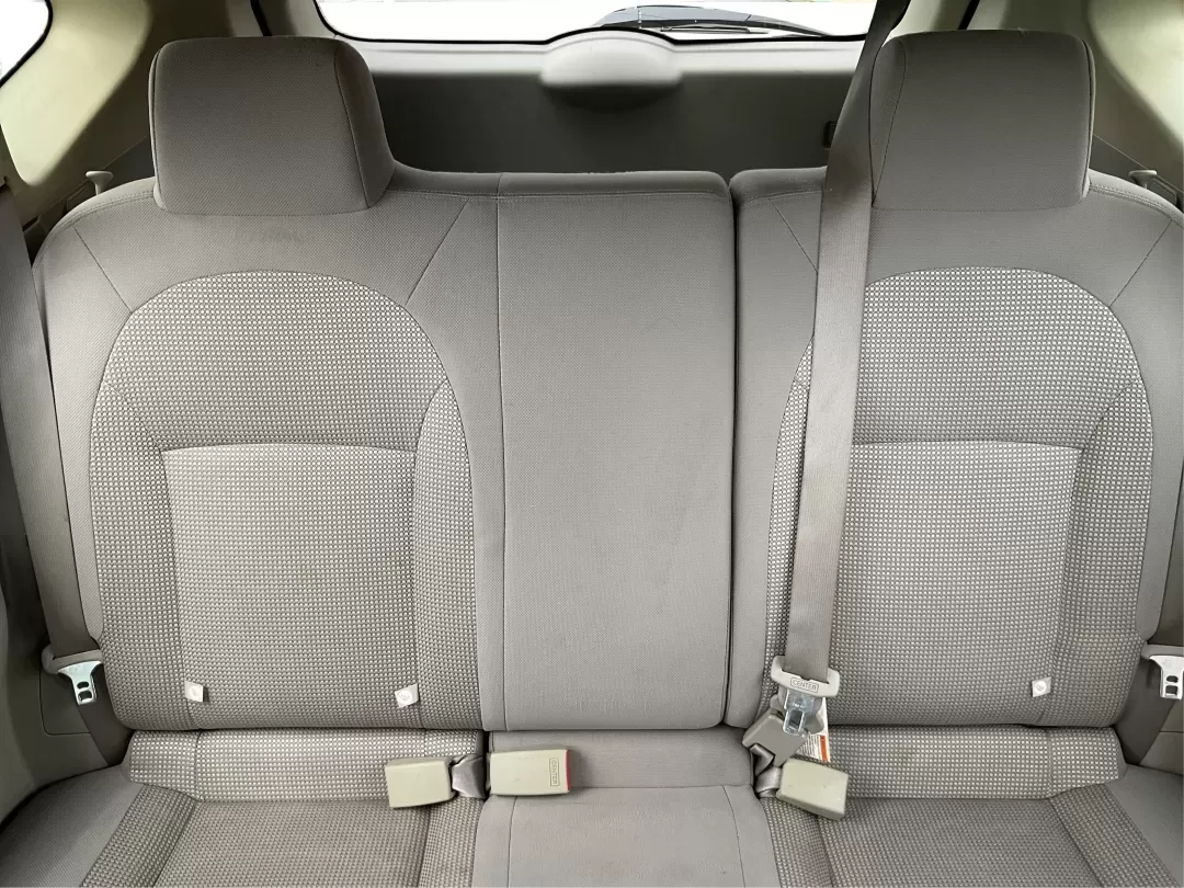 2013 Nissan Rogue SV (JN8AS5MV2DW) with an 2.5L I-4 DOHC engine, located at 1230 East Main St, Xenia, OH, 45385, (937) 908-9800, 39.688026, -83.910172 - **Experience Adventure with This 2013 Nissan Rogue SV at Advantage Car and Credit - Piqua!**<br /> <br /> Are you ready to embark on your next road trip or tackle your daily commute with confidence? The 2013 Nissan Rogue SV is perfect for budget-conscious buyers and growing families alike, offering - Photo#14