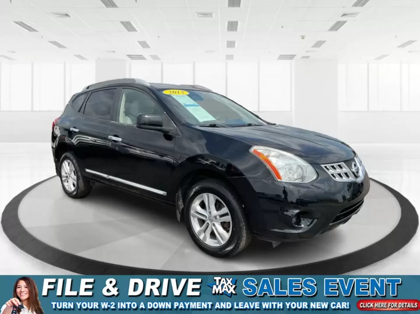 2013 Nissan Rogue SV (JN8AS5MV2DW) with an 2.5L I-4 DOHC engine, Continuously Variable Transmission transmission, located at 1951 S Dayton Lakeview Rd., New Carlisle, OH, 45344, (937) 908-9800, 39.890999, -84.050255 - **Experience Adventure with This 2013 Nissan Rogue SV at Advantage Car and Credit - Piqua!**<br /> <br /> Are you ready to embark on your next road trip or tackle your daily commute with confidence? The 2013 Nissan Rogue SV is perfect for budget-conscious buyers and growing families alike, offering - Photo#0