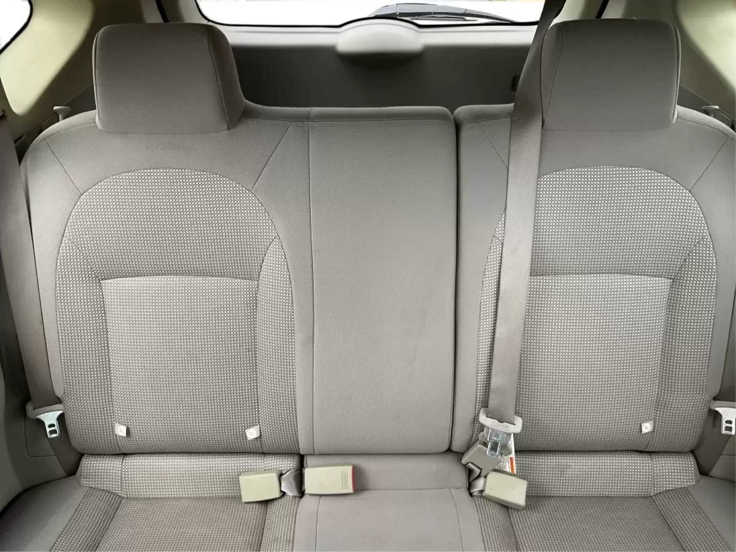 2013 Nissan Rogue SV (JN8AS5MV2DW) with an 2.5L I-4 DOHC engine, Continuously Variable Transmission transmission, located at 1951 S Dayton Lakeview Rd., New Carlisle, OH, 45344, (937) 908-9800, 39.890999, -84.050255 - **Experience Adventure with This 2013 Nissan Rogue SV at Advantage Car and Credit - Piqua!**<br /> <br /> Are you ready to embark on your next road trip or tackle your daily commute with confidence? The 2013 Nissan Rogue SV is perfect for budget-conscious buyers and growing families alike, offering - Photo#14