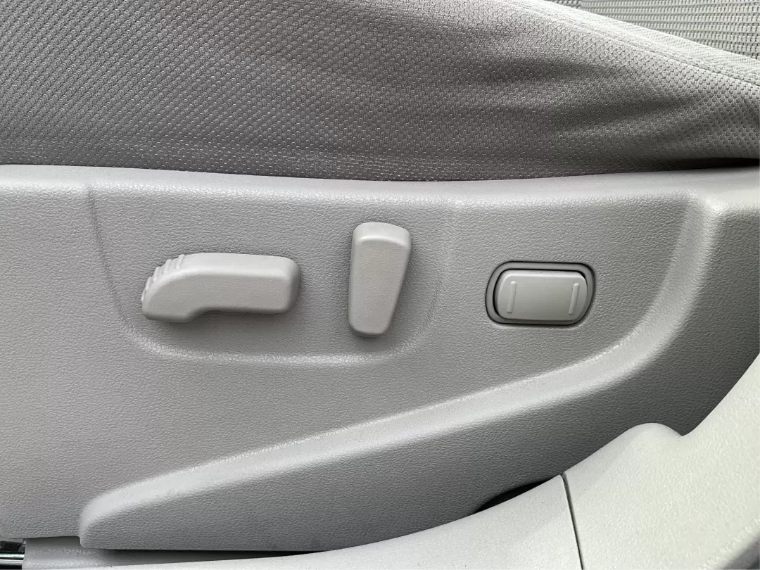 2013 Nissan Rogue SV (JN8AS5MV2DW) with an 2.5L I-4 DOHC engine, Continuously Variable Transmission transmission, located at 1951 S Dayton Lakeview Rd., New Carlisle, OH, 45344, (937) 908-9800, 39.890999, -84.050255 - **Experience Adventure with This 2013 Nissan Rogue SV at Advantage Car and Credit - Piqua!**<br /> <br /> Are you ready to embark on your next road trip or tackle your daily commute with confidence? The 2013 Nissan Rogue SV is perfect for budget-conscious buyers and growing families alike, offering - Photo#17