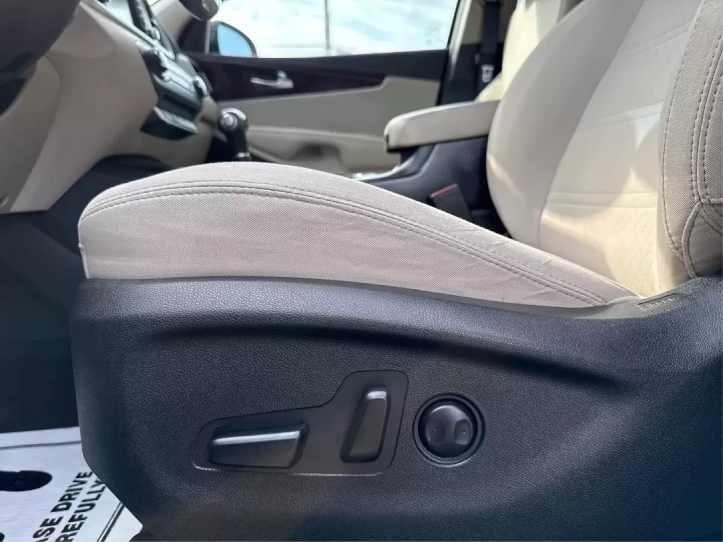 2018 Kia Sorento 2.4L LX (5XYPG4A32JG) with an 2.4L I-4 gasoline direct injection engine, located at 8750 N County Rd 25A, Piqua, OH, 45356, (937) 908-9800, 40.164391, -84.232513 - **Discover the Perfect Family Adventure with the 2018 Kia Sorento at Advantage Car and Credit - Piqua**<br /> <br /> Are you searching for a reliable SUV that seamlessly fits your family's active lifestyle? Look no further! The 2018 Kia Sorento, available now at Advantage Car and Credit in Piqua, OH - Photo#18