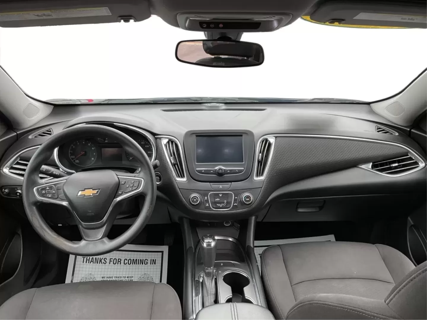 2018 Chevrolet Malibu LT (1G1ZD5ST8JF) with an ECOTEC 1.5L I-4 gasoline direct injection engine, located at 1951 S Dayton Lakeview Rd., New Carlisle, OH, 45344, (937) 908-9800, 39.890999, -84.050255 - **Discover Your Next Adventure with the 2018 Chevrolet Malibu LT at Advantage Car and Credit!**<br /> <br /> Are you ready to elevate your daily commute or family outings with a stylish and reliable sedan? The 2018 Chevrolet Malibu LT is the perfect vehicle for those seeking a balance of comfort, pe - Photo#20