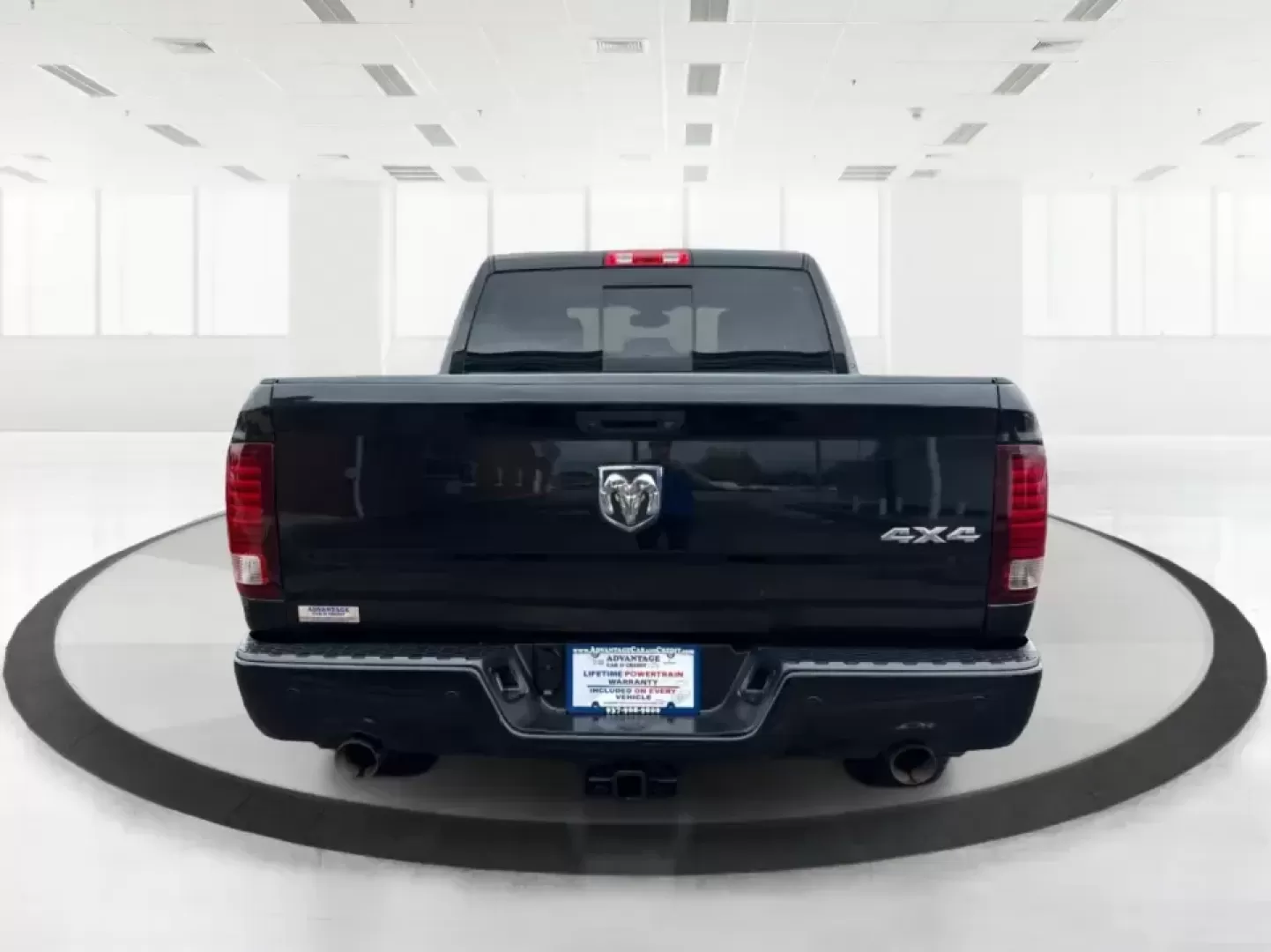 2016 Ram 1500 Sport (1C6RR7MT2GS) with an 5.7L V8 OHV 16V engine, 6A transmission, located at 4508 South Dixie Dr, Moraine, OH, 45439, (937) 908-9800, 39.689976, -84.218452 - **Unleash Your Adventurous Spirit with the 2016 Ram 1500 Sport!**<br /> <br /> Are you ready to elevate your driving experience? Whether you're navigating the daily grind of your commute, transporting the kids to soccer practice, or gearing up for a weekend adventure, the 2016 Ram 1500 Sport is desi - Photo#3