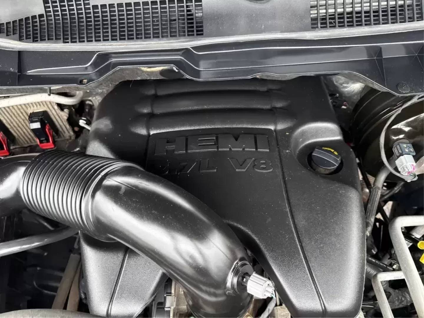 2016 Ram 1500 Sport (1C6RR7MT2GS) with an 5.7L V8 OHV 16V engine, 6A transmission, located at 4508 South Dixie Dr, Moraine, OH, 45439, (937) 908-9800, 39.689976, -84.218452 - **Unleash Your Adventurous Spirit with the 2016 Ram 1500 Sport!**<br /> <br /> Are you ready to elevate your driving experience? Whether you're navigating the daily grind of your commute, transporting the kids to soccer practice, or gearing up for a weekend adventure, the 2016 Ram 1500 Sport is desi - Photo#11