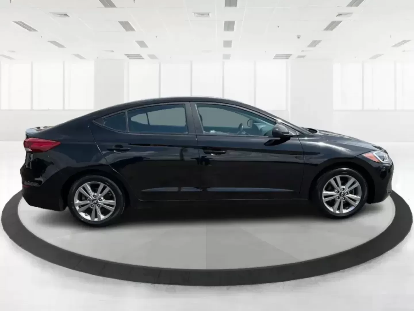 2018 Hyundai Elantra Value Edition (KMHD84LF2JU) with an Nu 2L I-4 DOHC engine, 6A transmission, located at 4508 South Dixie Dr, Moraine, OH, 45439, (937) 908-9800, 39.689976, -84.218452 - Get ready to elevate your daily commute or weekend adventures with the stunning 2018 Hyundai Elantra Value Edition, available now at Advantage Car and Credit in Moraine, OH! Ideal for budget-conscious buyers seeking reliability and style, this sedan stands out with its sleek Black Diamond exterior a - Photo#1